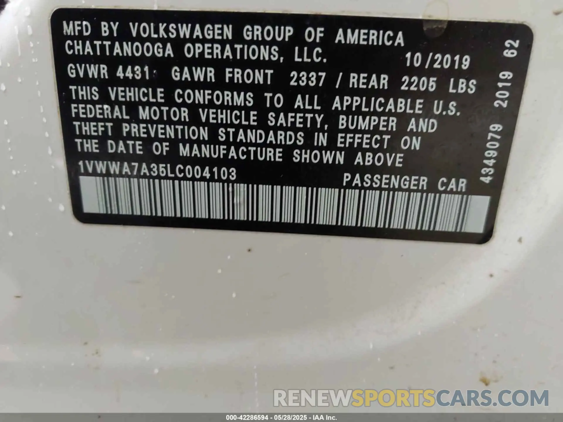 9 Photograph of a damaged car 1VWWA7A35LC004103 VOLKSWAGEN PASSAT 2020