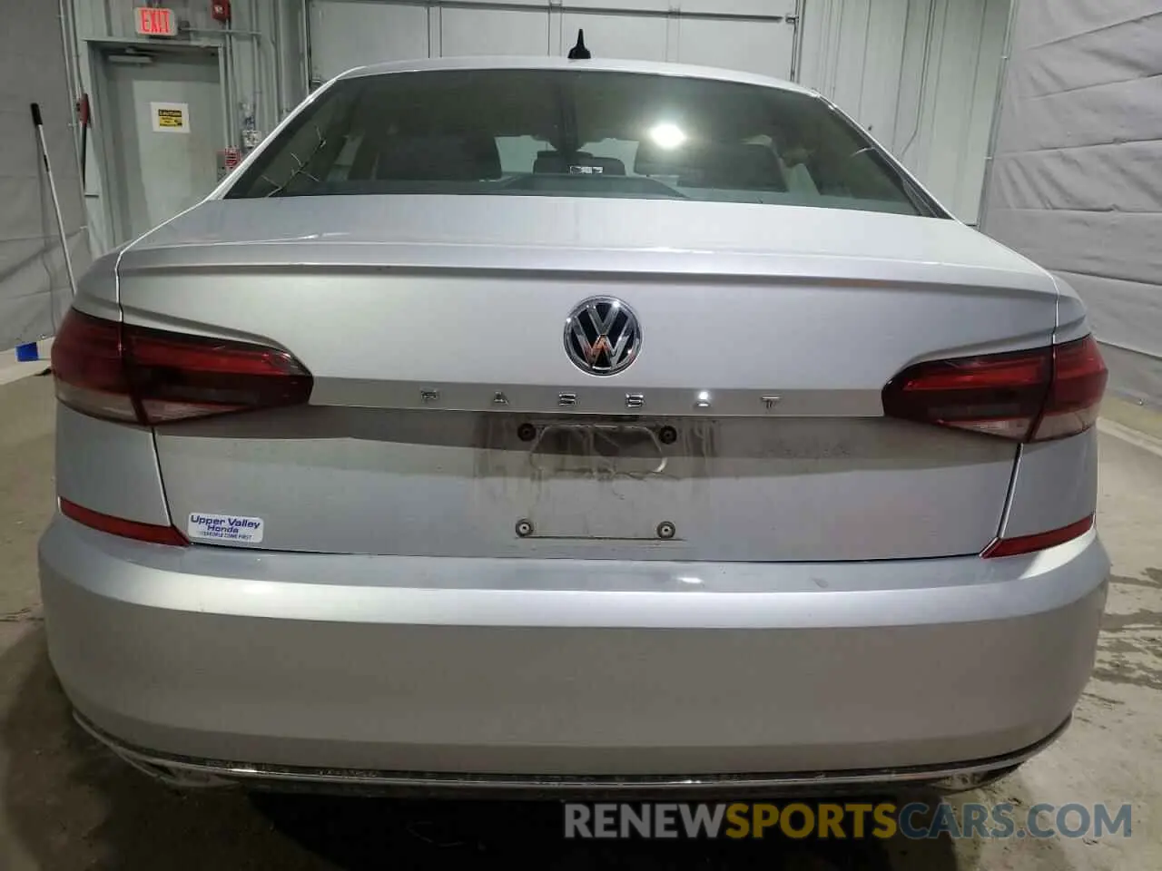 6 Photograph of a damaged car 1VWWA7A37LC005706 VOLKSWAGEN PASSAT 2020