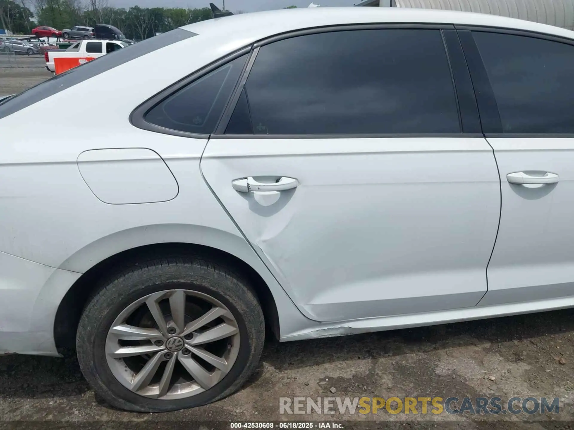 17 Фотография поврежденного автомобиля 1VWAA7A33MC014365 VOLKSWAGEN PASSAT 2021