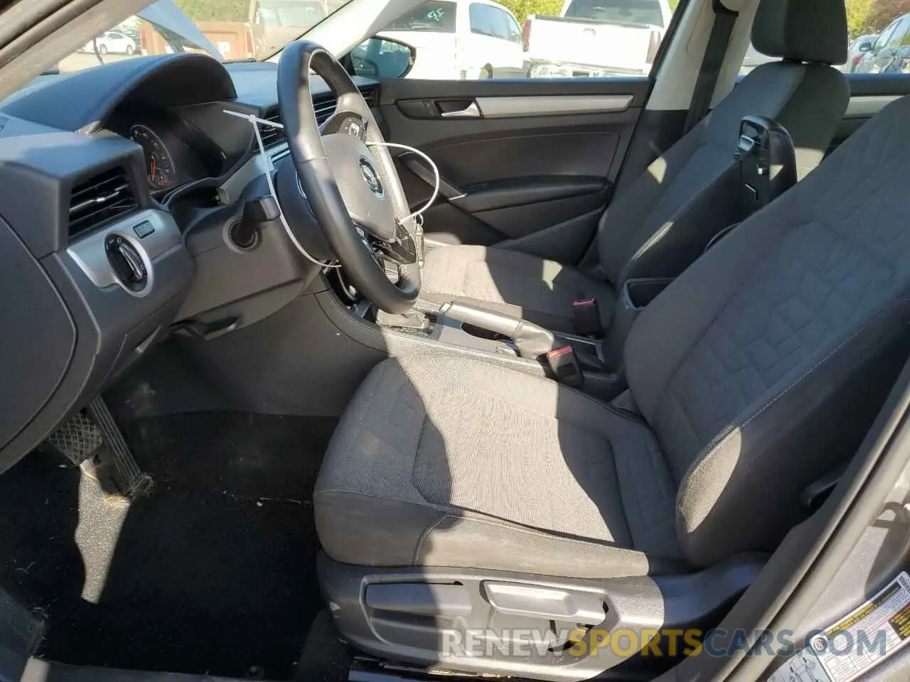 7 Фотография поврежденного автомобиля 1VWAA7A39MC003788 VOLKSWAGEN PASSAT 2021