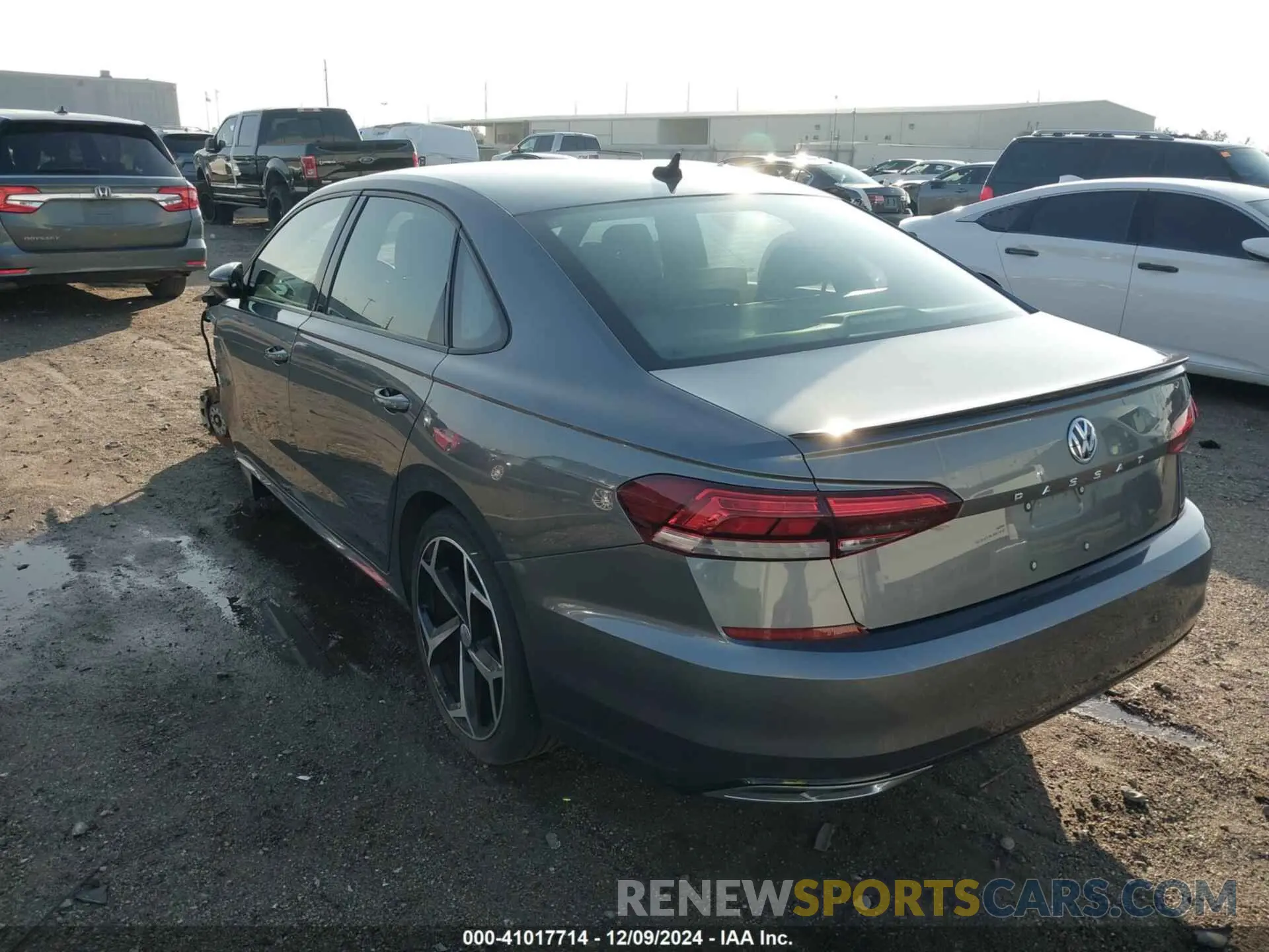 3 Фотография поврежденного автомобиля 1VWMA7A30MC016121 VOLKSWAGEN PASSAT 2021
