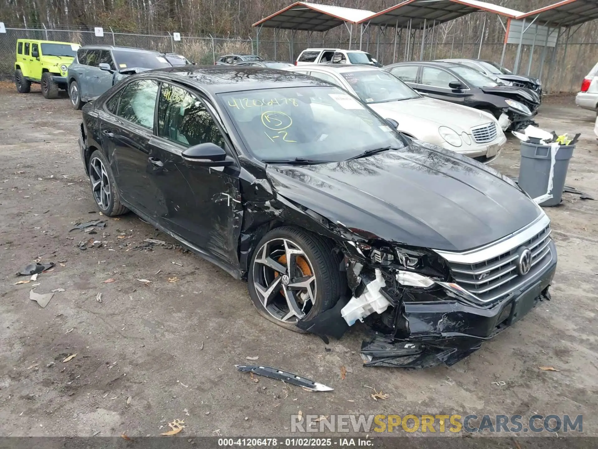 1 Фотография поврежденного автомобиля 1VWMA7A36MC010128 VOLKSWAGEN PASSAT 2021