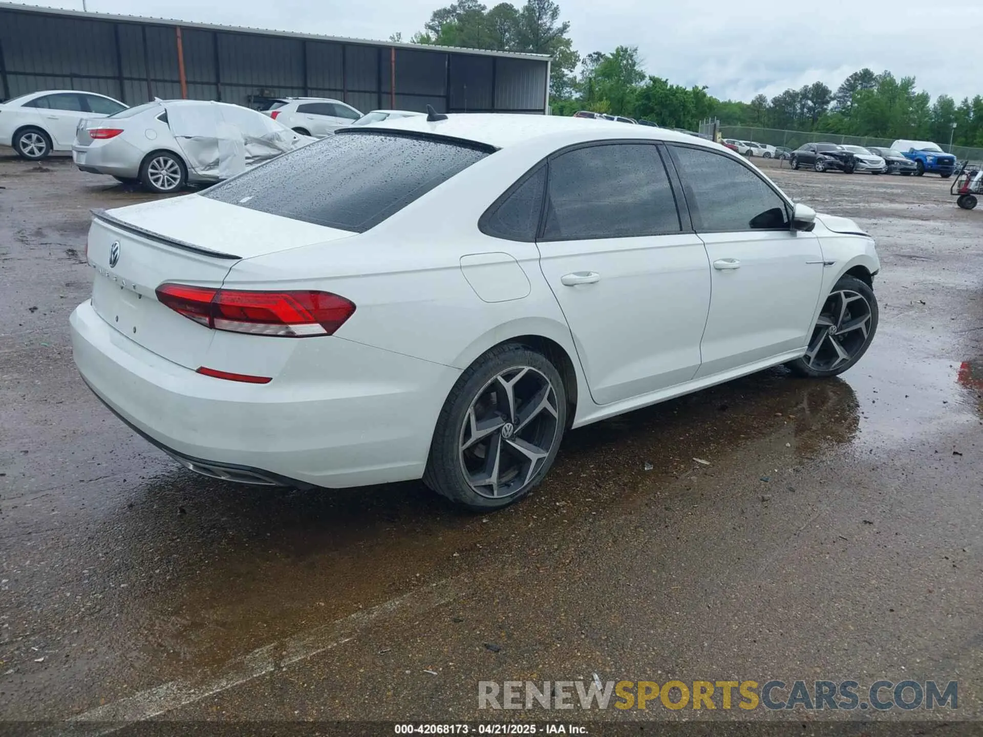 4 Фотография поврежденного автомобиля 1VWMA7A36MC014597 VOLKSWAGEN PASSAT 2021