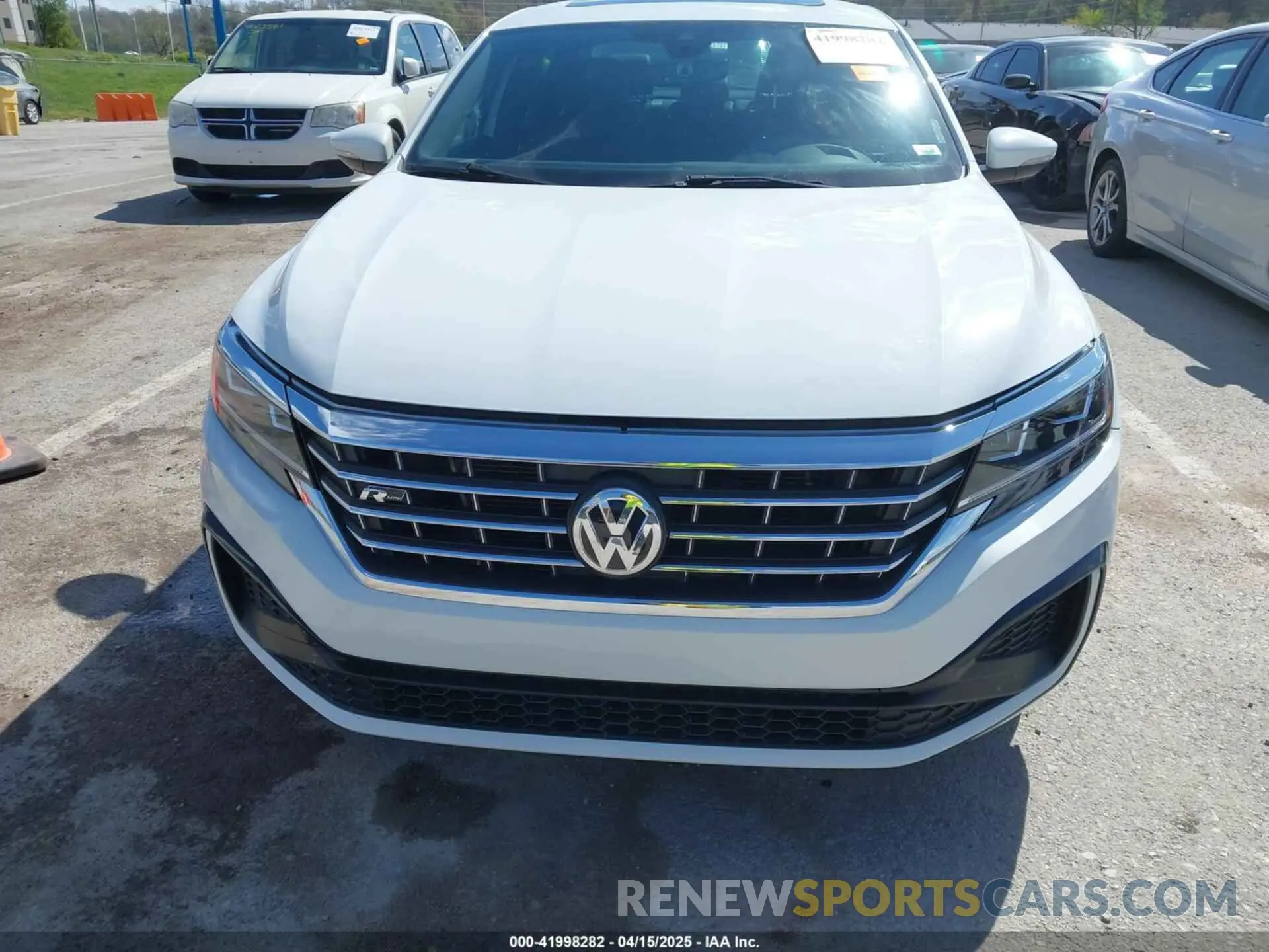 12 Фотография поврежденного автомобиля 1VWMA7A37MC009456 VOLKSWAGEN PASSAT 2021