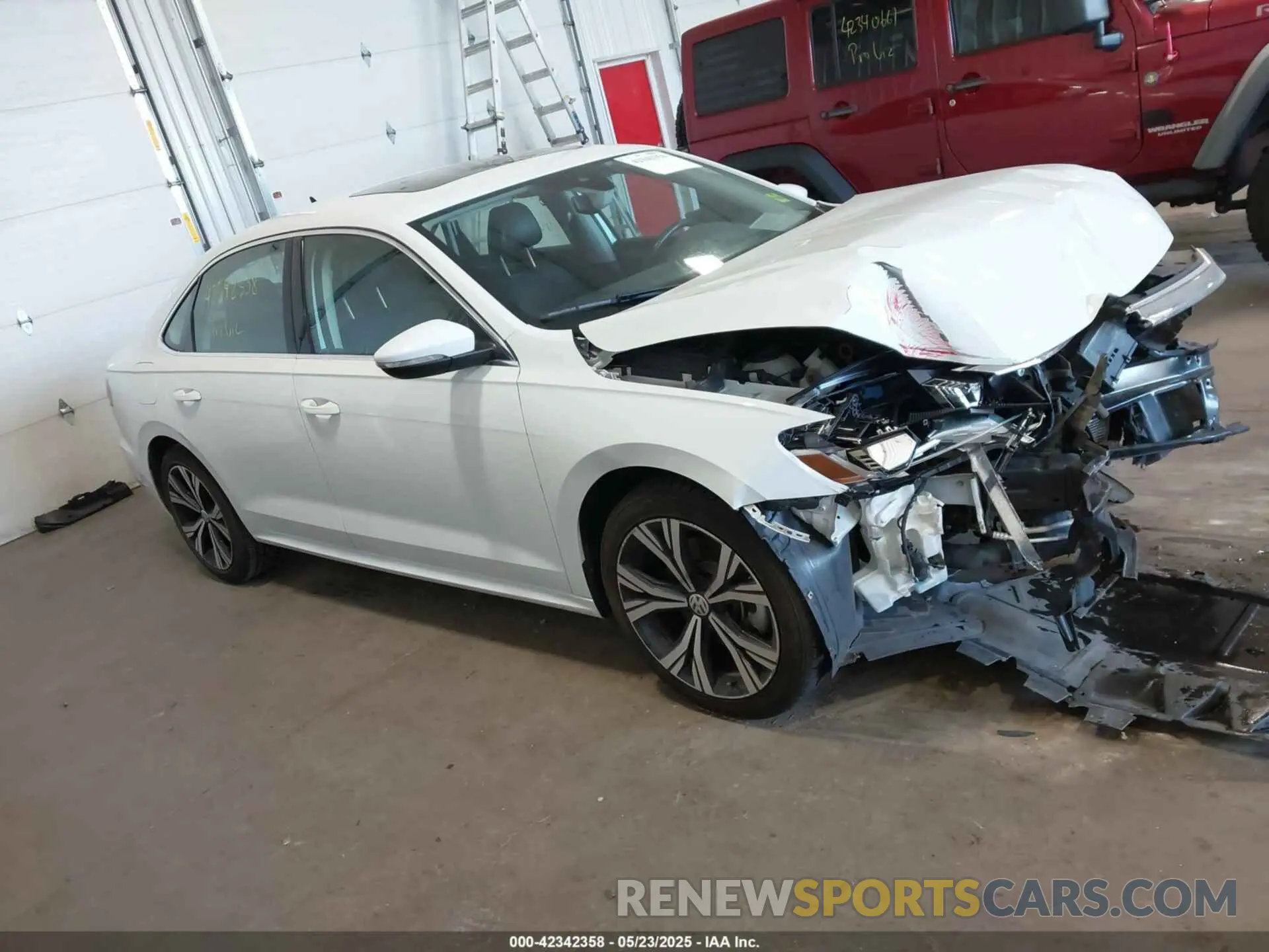 13 Photograph of a damaged car 1VWSA7A30MC014179 VOLKSWAGEN PASSAT 2021
