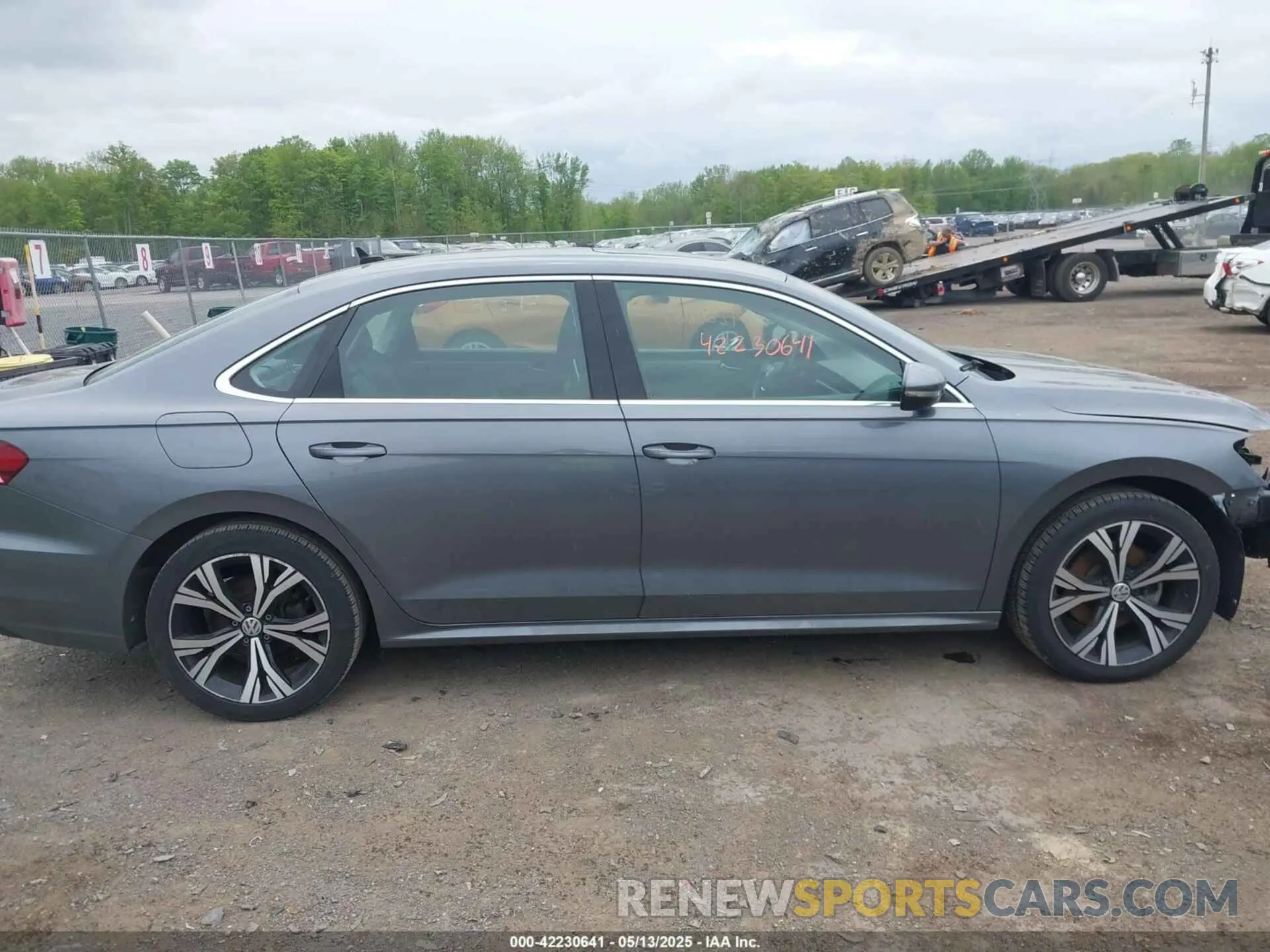 13 Photograph of a damaged car 1VWSA7A31MC014191 VOLKSWAGEN PASSAT 2021