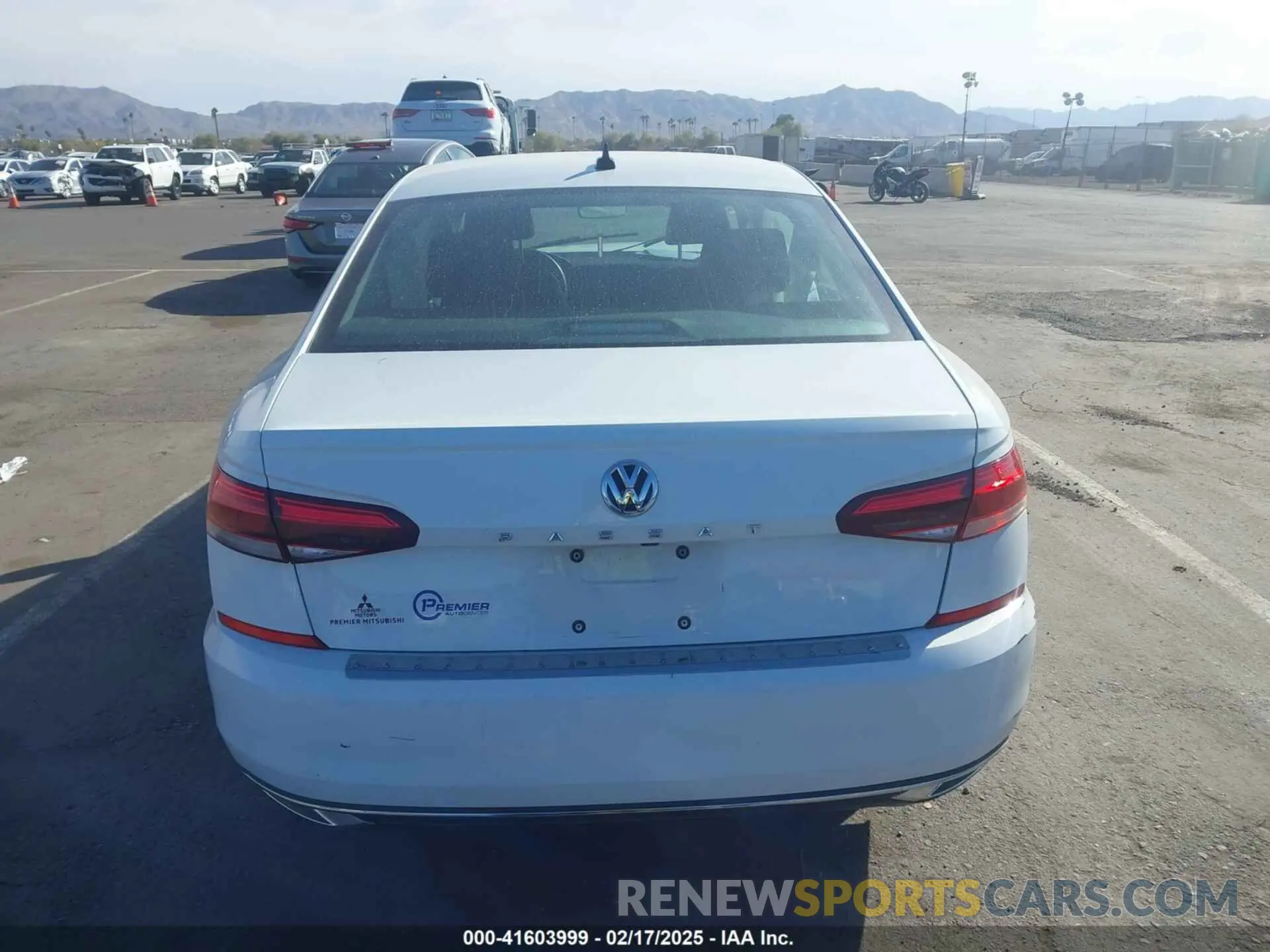 15 Photograph of a damaged car 1VWSA7A32MC001319 VOLKSWAGEN PASSAT 2021