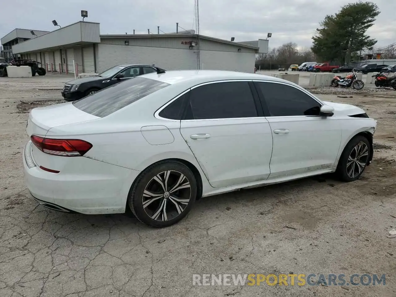 3 Photograph of a damaged car 1VWSA7A32MC009369 VOLKSWAGEN PASSAT 2021