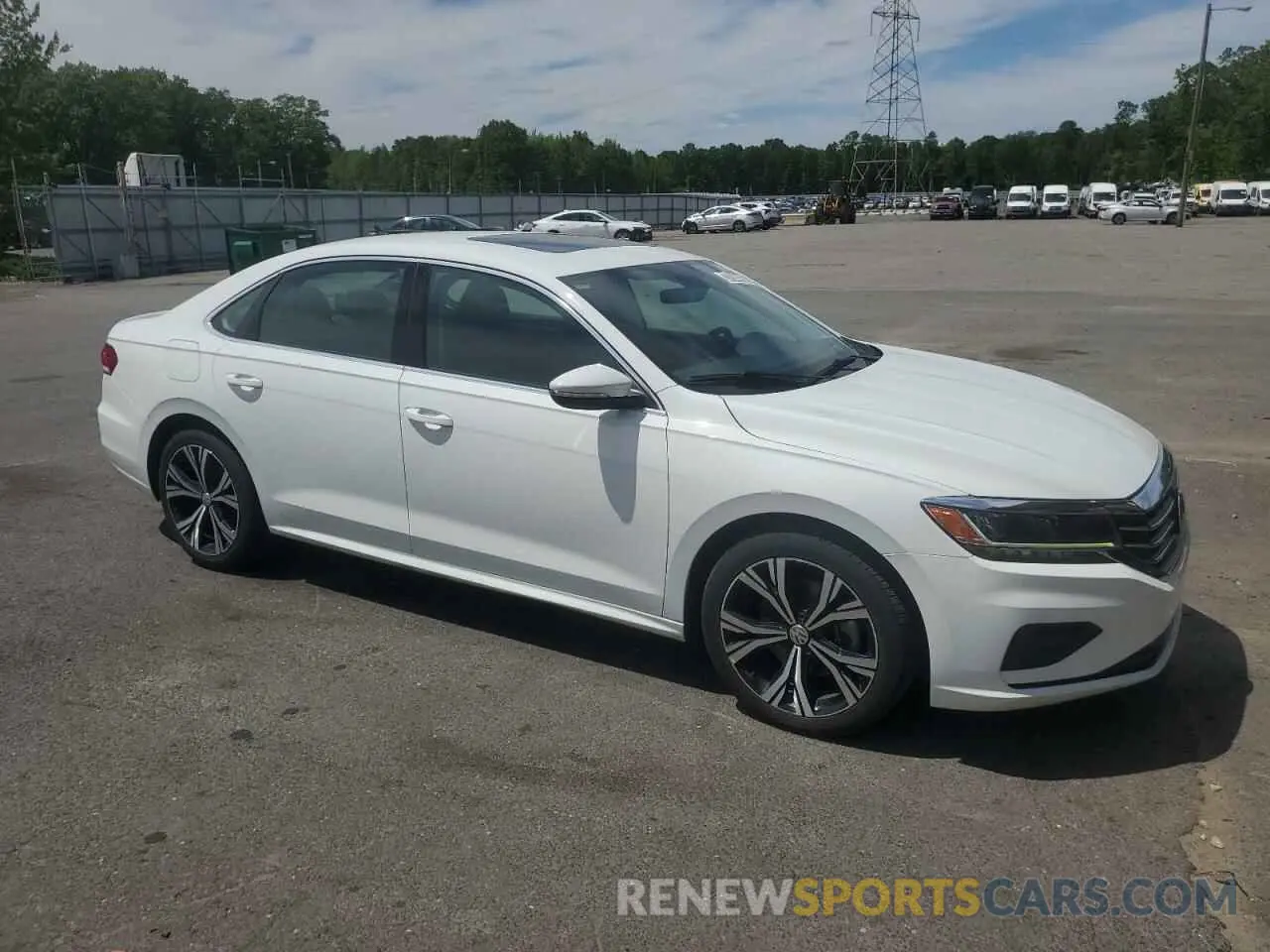 4 Фотография поврежденного автомобиля 1VWSA7A32MC016645 VOLKSWAGEN PASSAT 2021