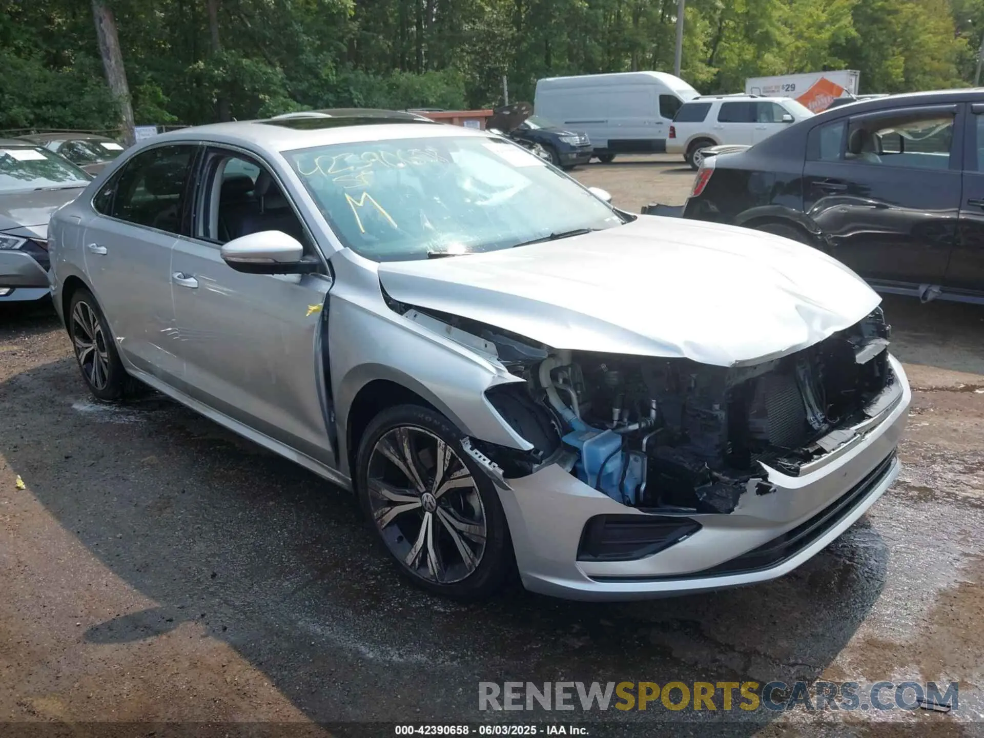 1 Photograph of a damaged car 1VWSA7A34MC000320 VOLKSWAGEN PASSAT 2021