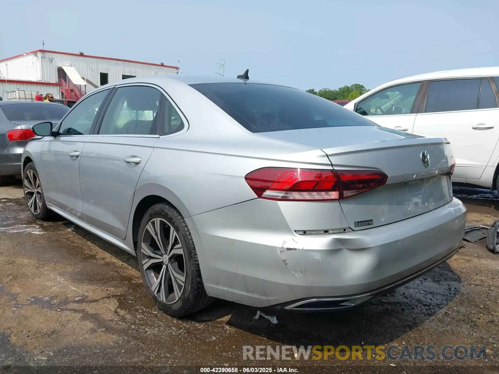 3 Photograph of a damaged car 1VWSA7A34MC000320 VOLKSWAGEN PASSAT 2021