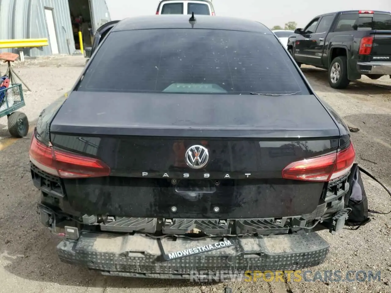 6 Photograph of a damaged car 1VWSA7A34MC010796 VOLKSWAGEN PASSAT 2021