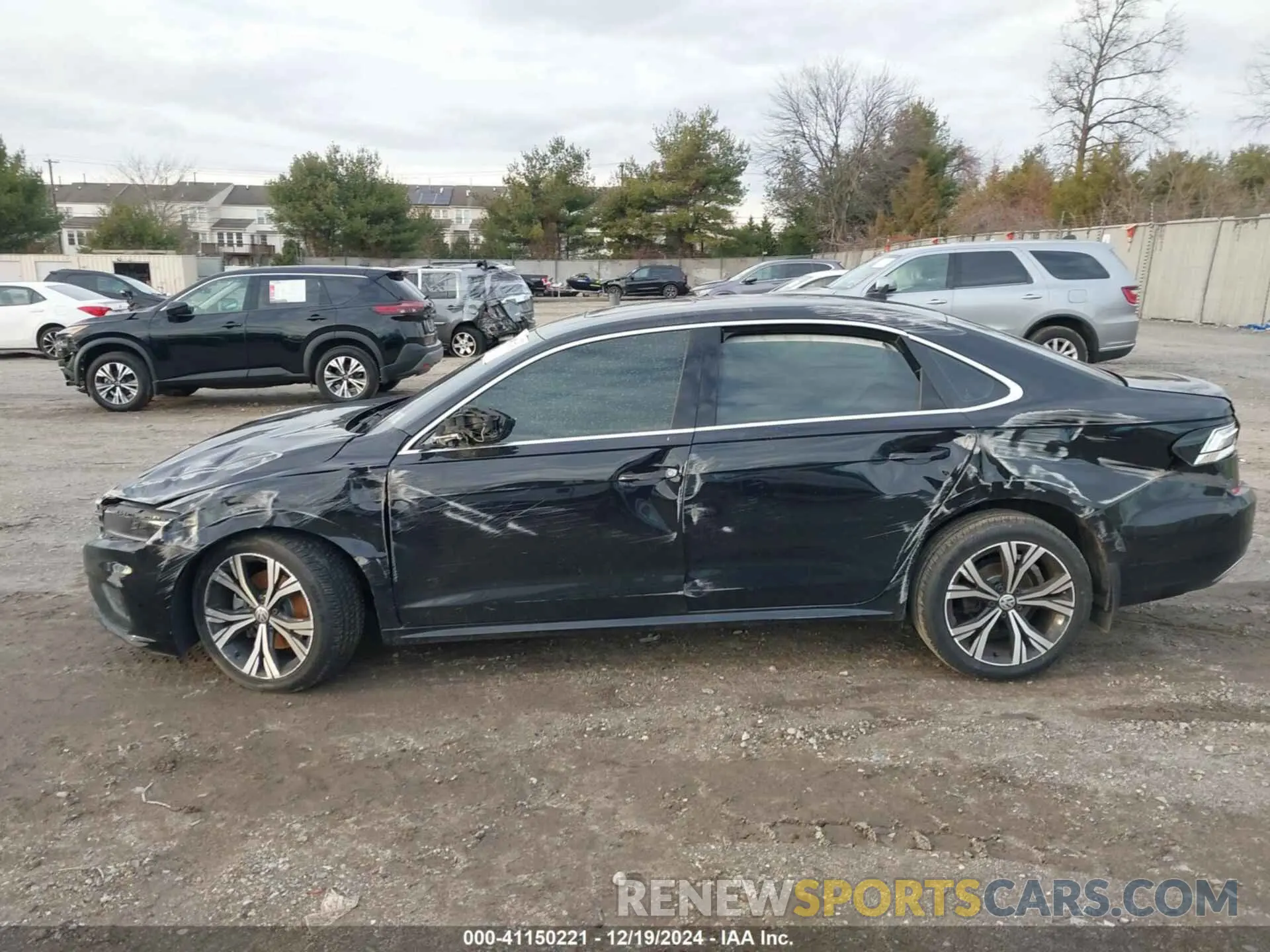 13 Photograph of a damaged car 1VWSA7A34MC019031 VOLKSWAGEN PASSAT 2021