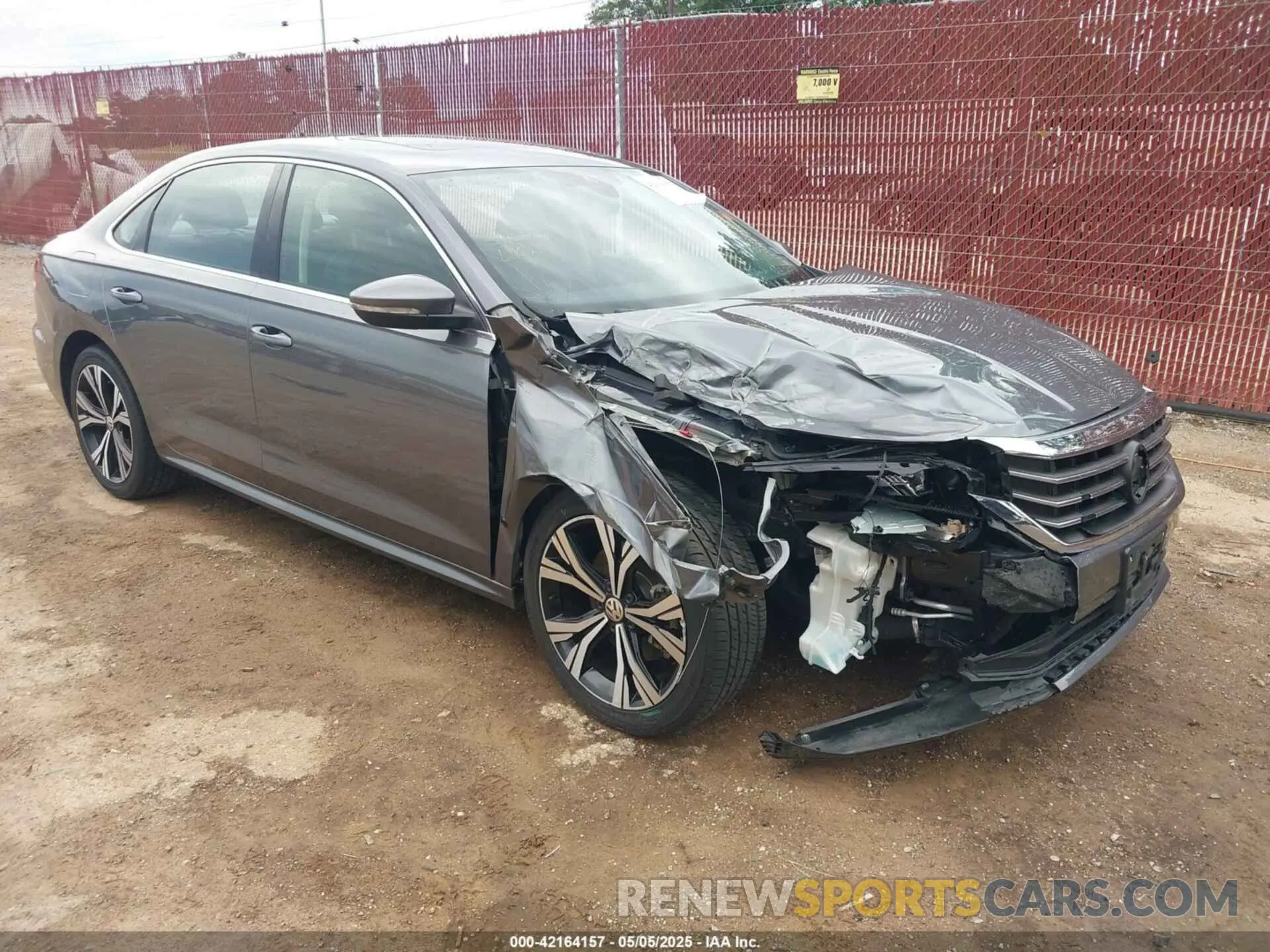 1 Photograph of a damaged car 1VWSA7A34MC019045 VOLKSWAGEN PASSAT 2021