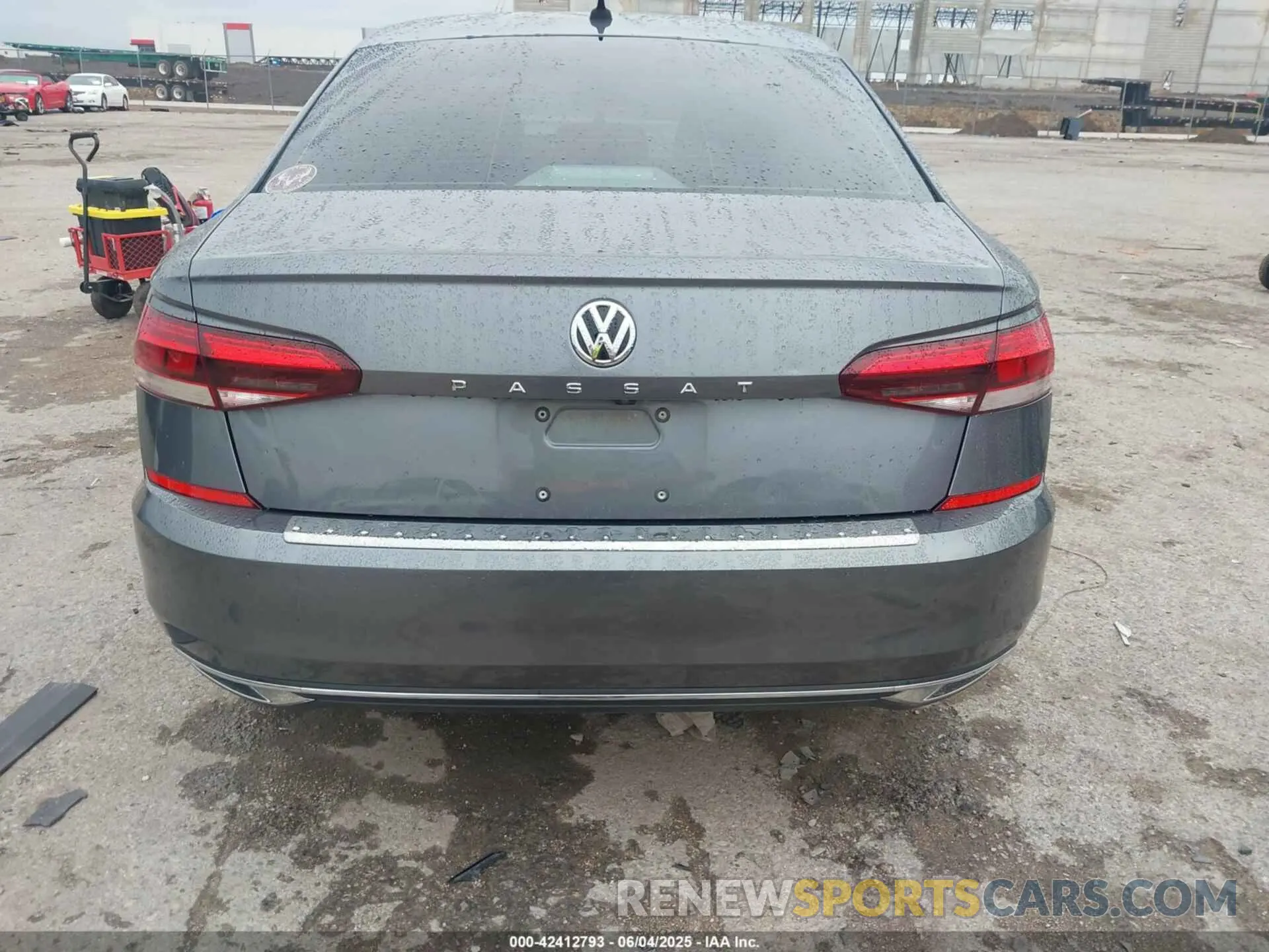 16 Photograph of a damaged car 1VWSA7A37MC004412 VOLKSWAGEN PASSAT 2021