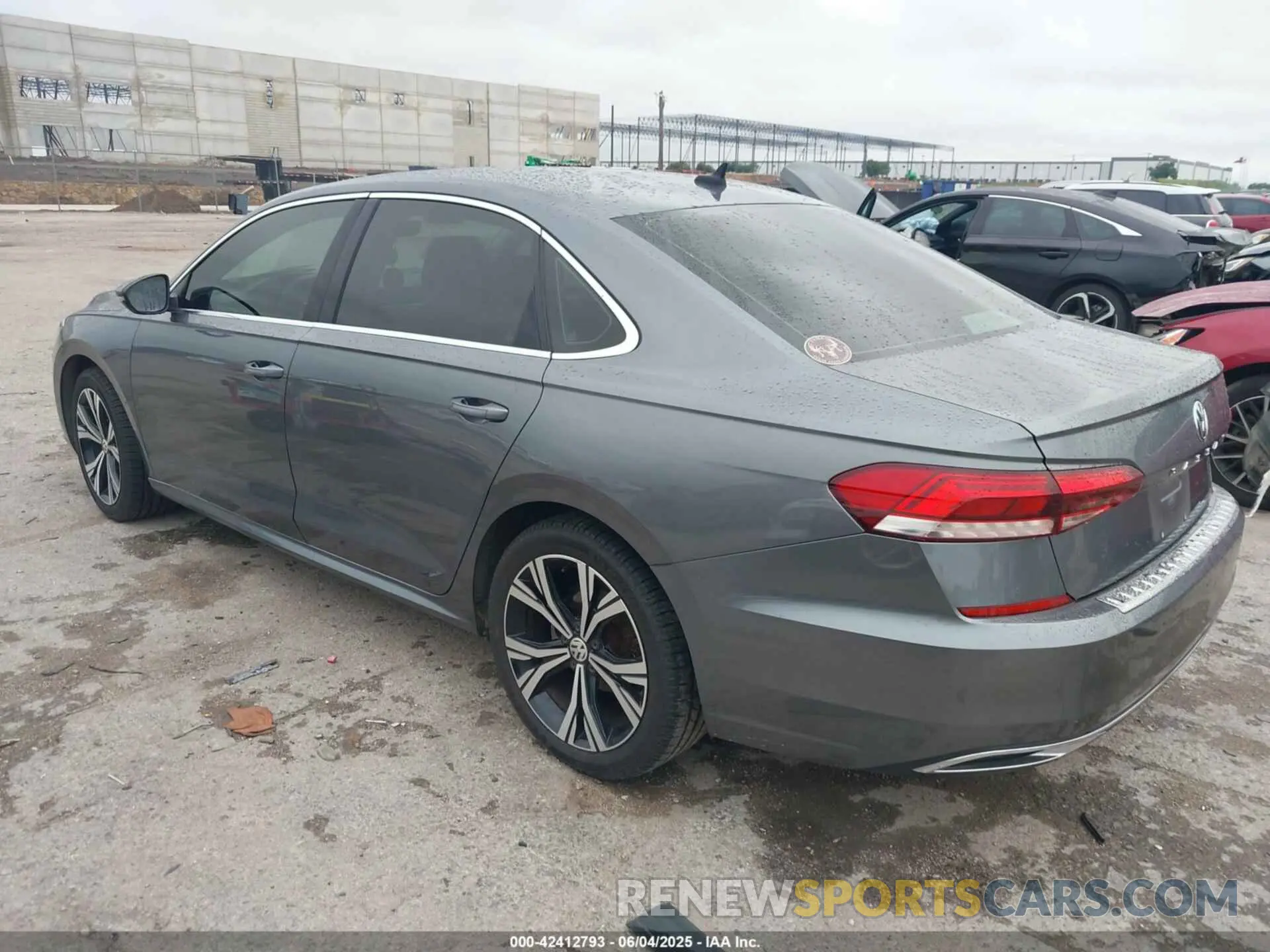 3 Photograph of a damaged car 1VWSA7A37MC004412 VOLKSWAGEN PASSAT 2021