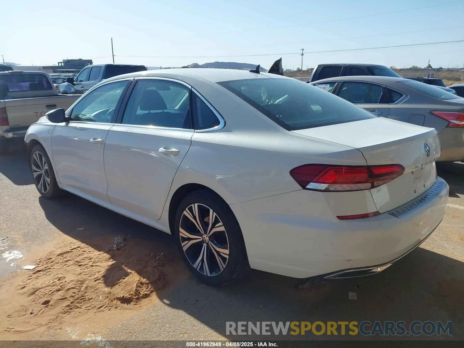 3 Photograph of a damaged car 1VWSA7A37MC006922 VOLKSWAGEN PASSAT 2021