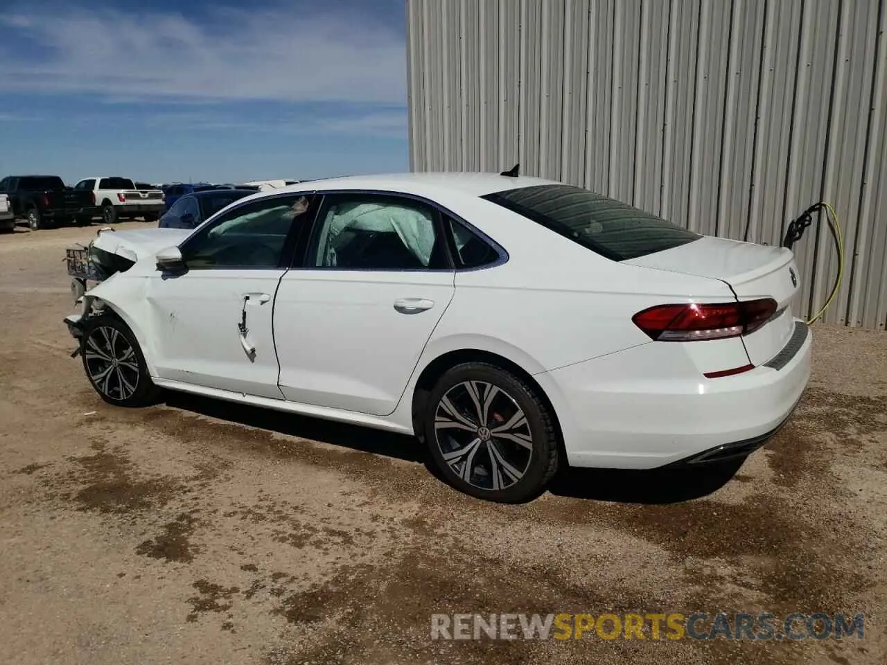 2 Photograph of a damaged car 1VWSA7A38MC000692 VOLKSWAGEN PASSAT 2021