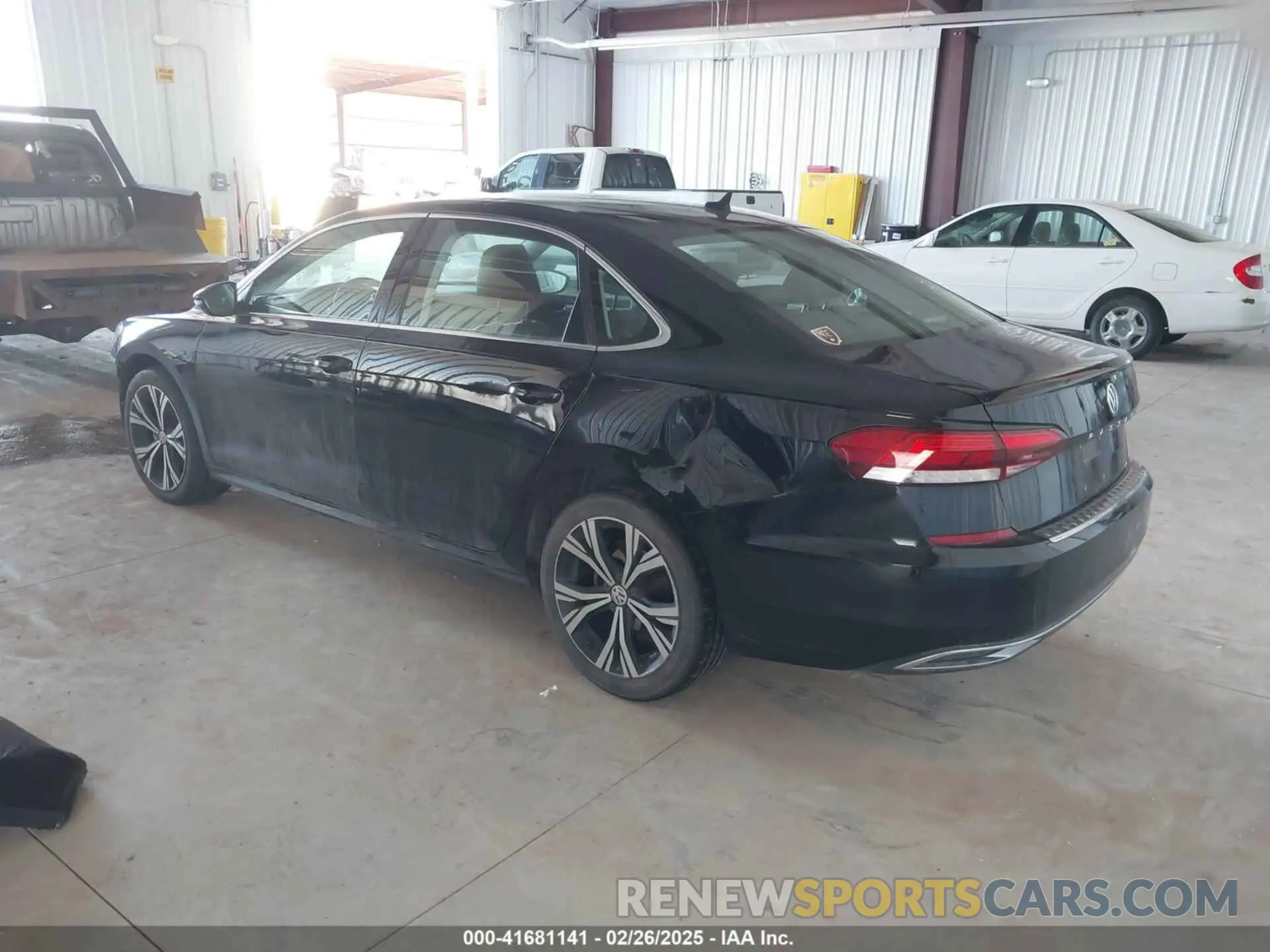 3 Фотография поврежденного автомобиля 1VWSA7A39MC001172 VOLKSWAGEN PASSAT 2021