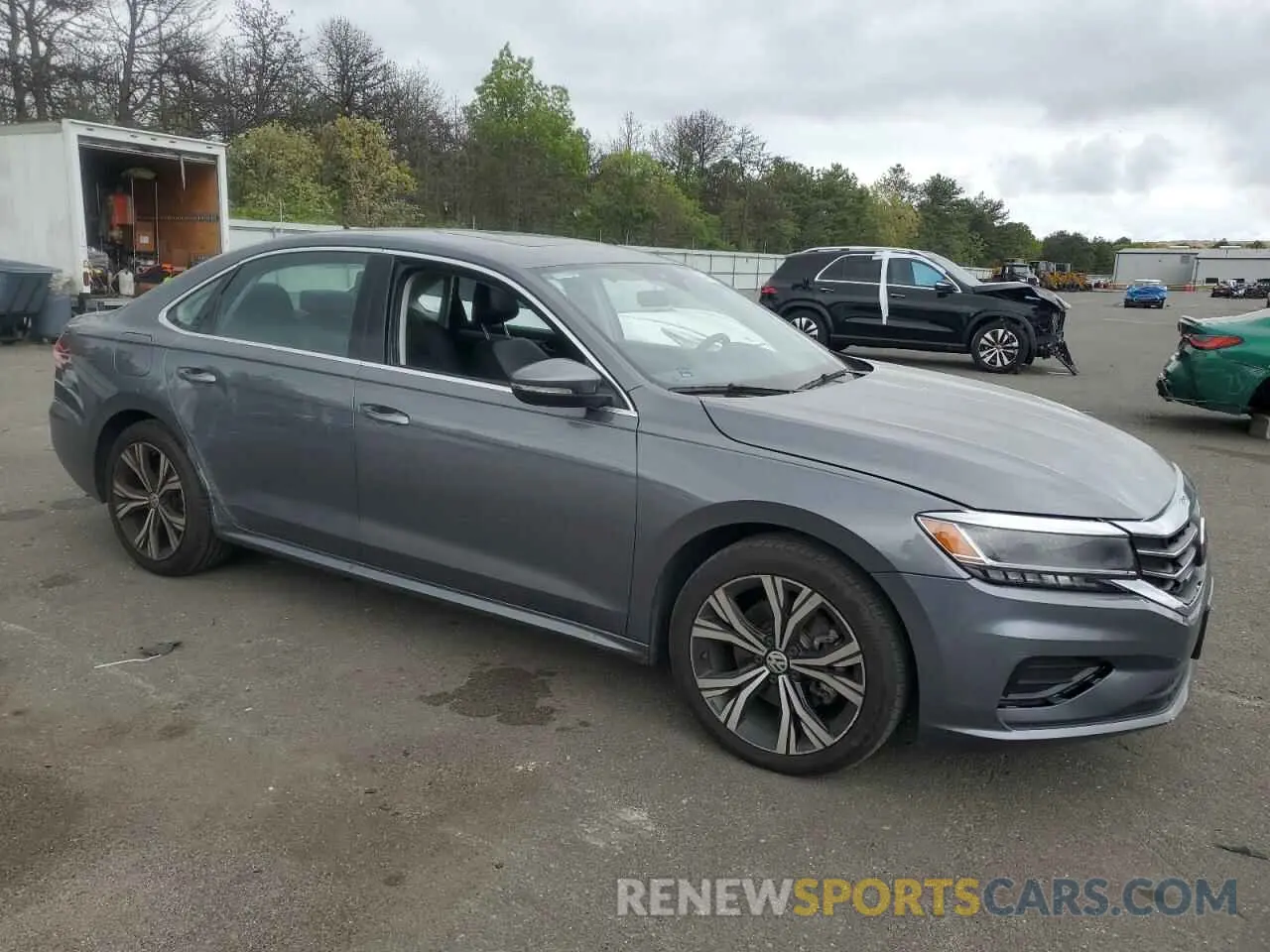 4 Photograph of a damaged car 1VWSA7A39MC003620 VOLKSWAGEN PASSAT 2021