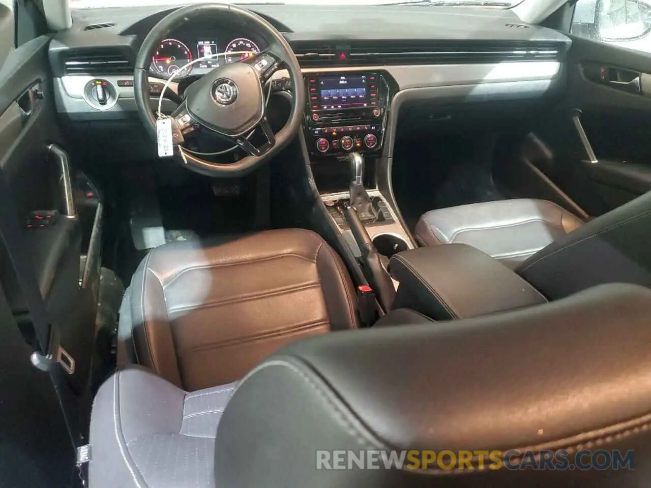 8 Фотография поврежденного автомобиля 1VWSA7A3XMC000273 VOLKSWAGEN PASSAT 2021