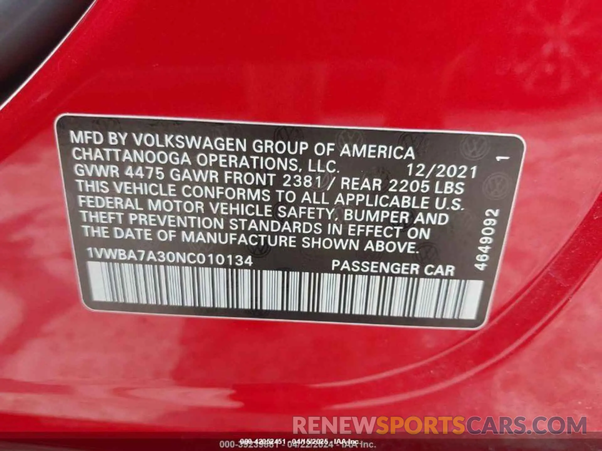 9 Photograph of a damaged car 1VWBA7A30NC010134 VOLKSWAGEN PASSAT 2022
