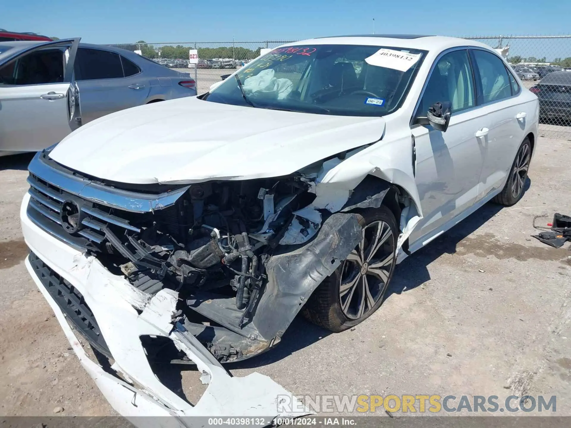 6 Photograph of a damaged car 1VWSA7A30NC007380 VOLKSWAGEN PASSAT 2022