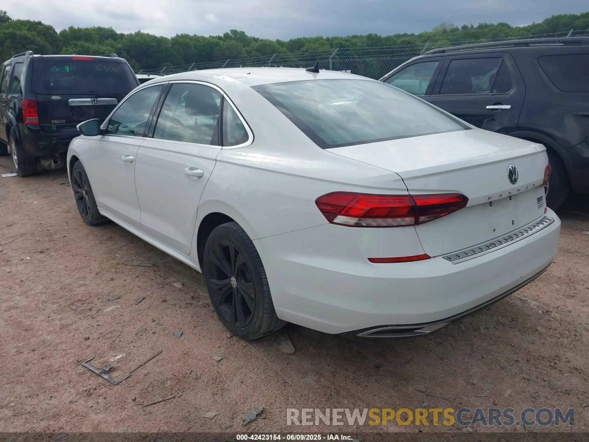 3 Фотография поврежденного автомобиля 1VWSA7A30NC008352 VOLKSWAGEN PASSAT 2022
