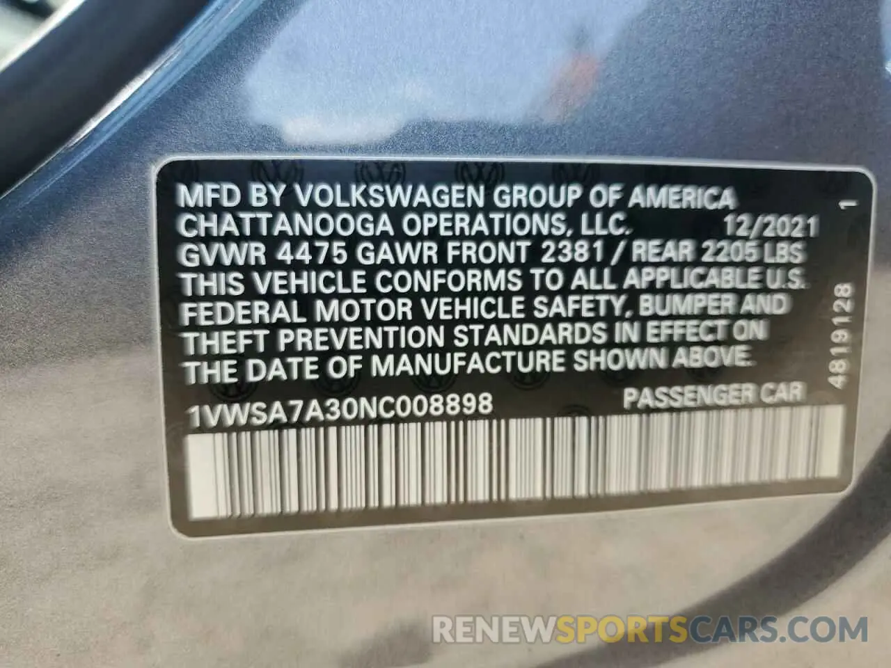 13 Photograph of a damaged car 1VWSA7A30NC008898 VOLKSWAGEN PASSAT 2022