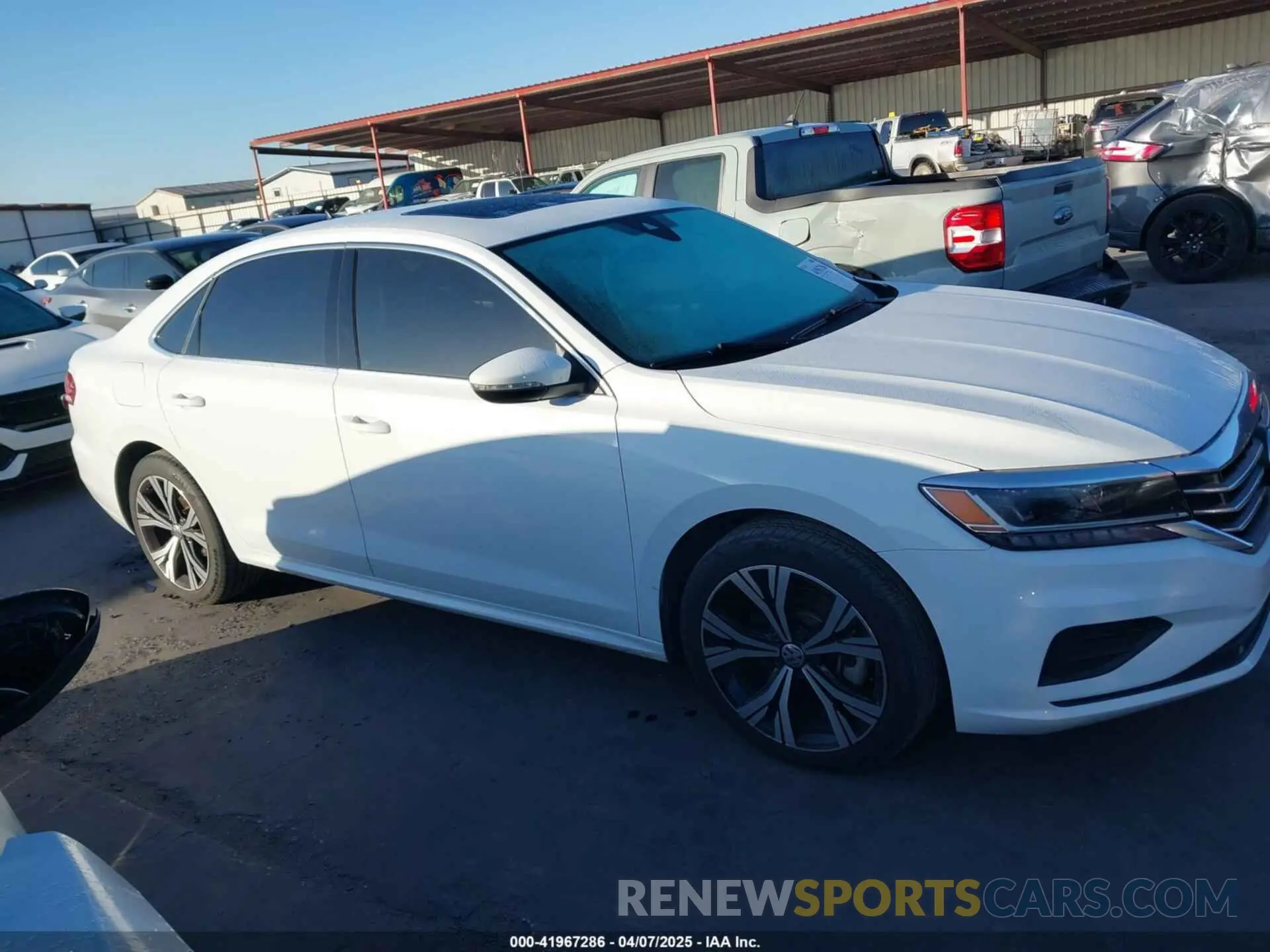 13 Photograph of a damaged car 1VWSA7A32NC005789 VOLKSWAGEN PASSAT 2022