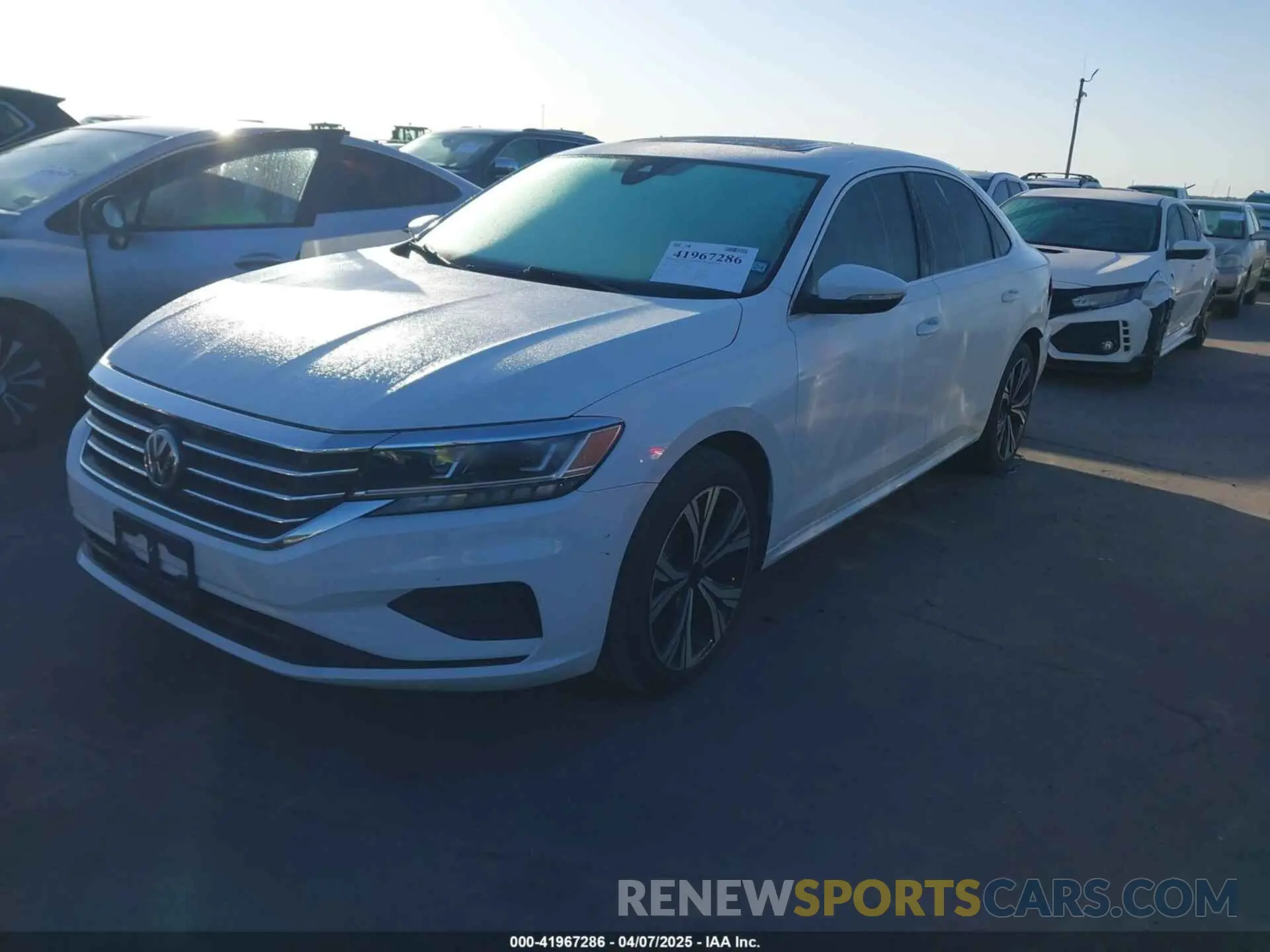 2 Photograph of a damaged car 1VWSA7A32NC005789 VOLKSWAGEN PASSAT 2022