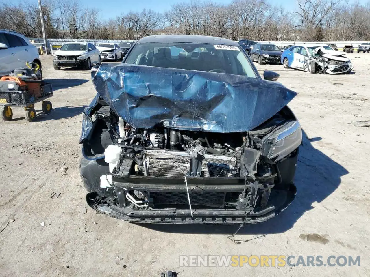 5 Photograph of a damaged car 1VWSA7A33NC003744 VOLKSWAGEN PASSAT 2022