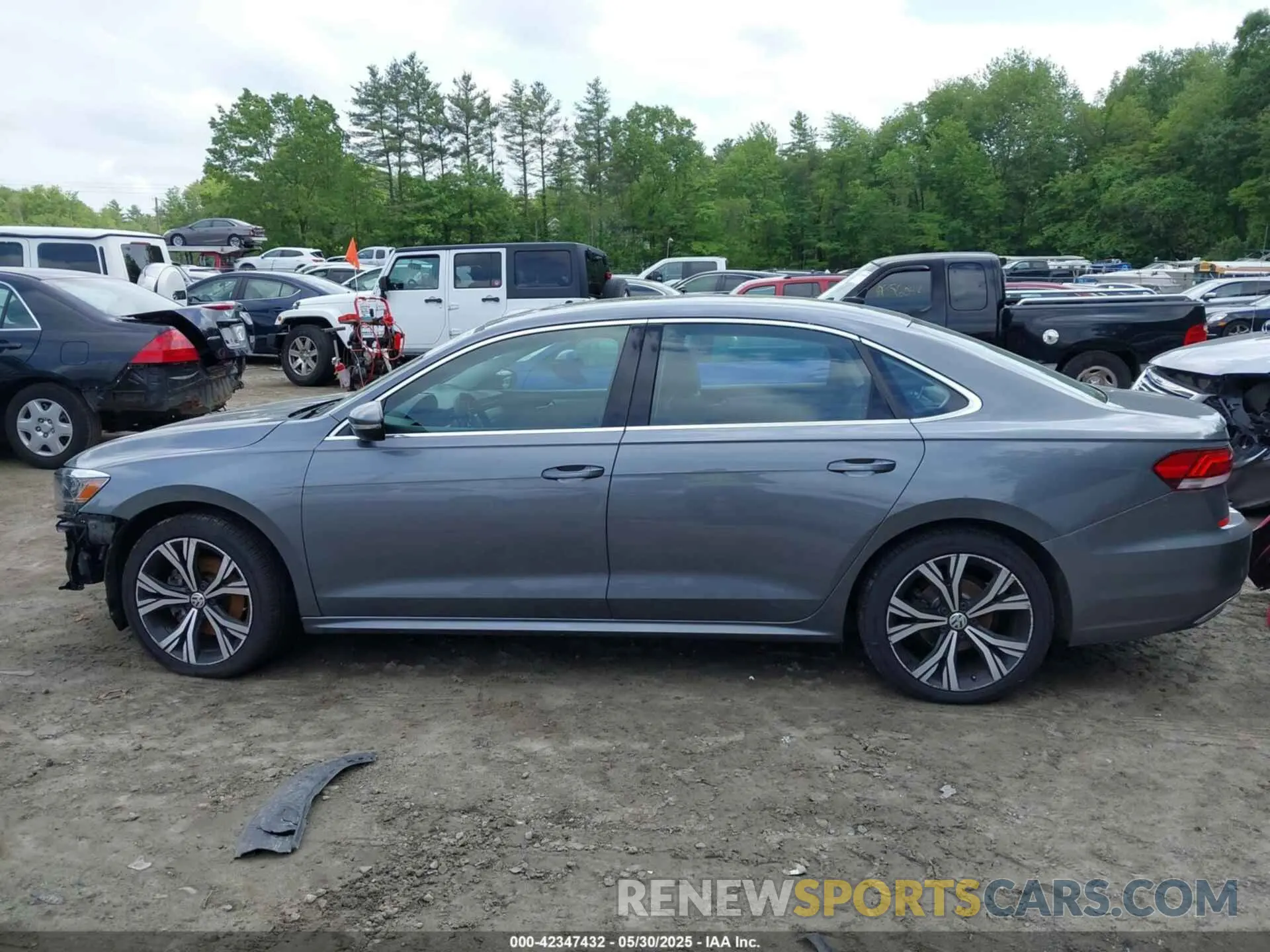 14 Фотография поврежденного автомобиля 1VWSA7A34NC005017 VOLKSWAGEN PASSAT 2022