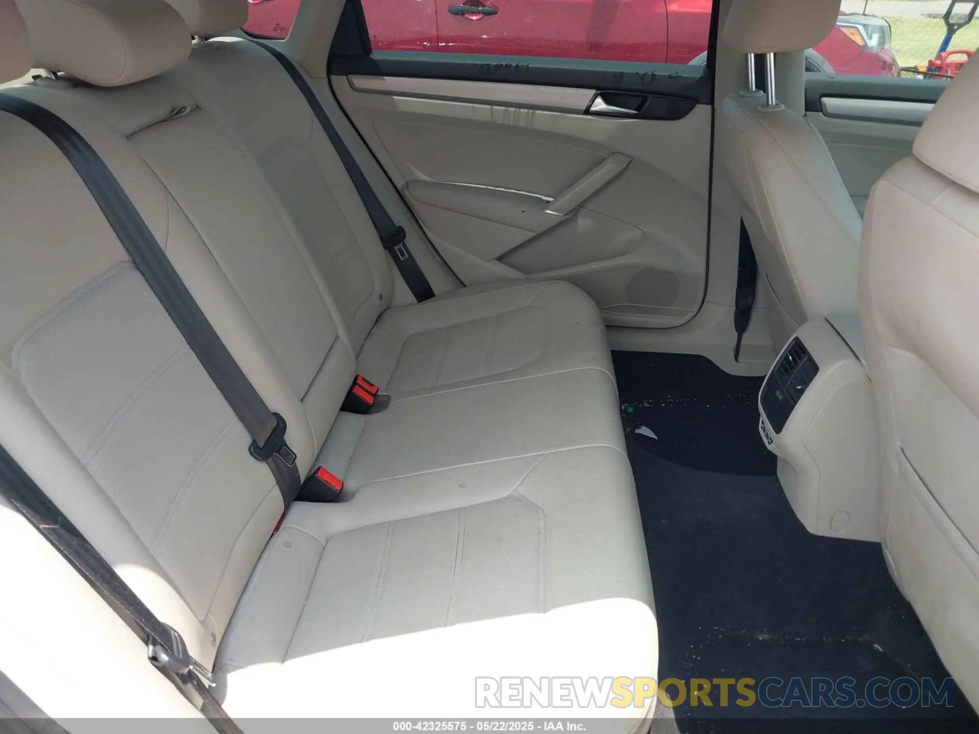 8 Фотография поврежденного автомобиля 1VWSA7A3XNC002431 VOLKSWAGEN PASSAT 2022
