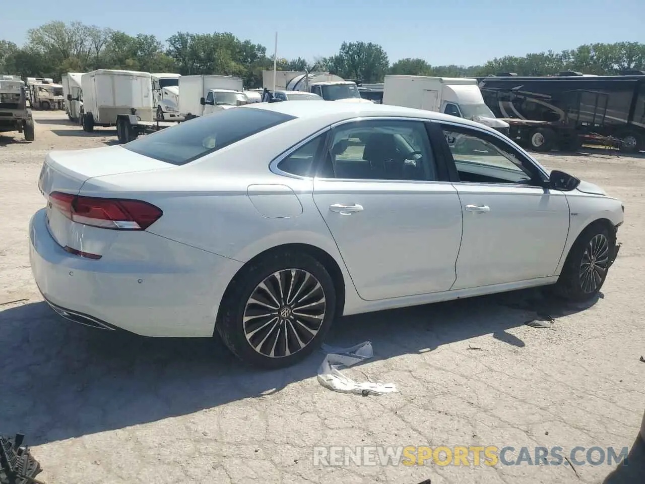 3 Photograph of a damaged car 1VWBA7A32NC006814 VOLKSWAGEN PASSAT LIM 2022