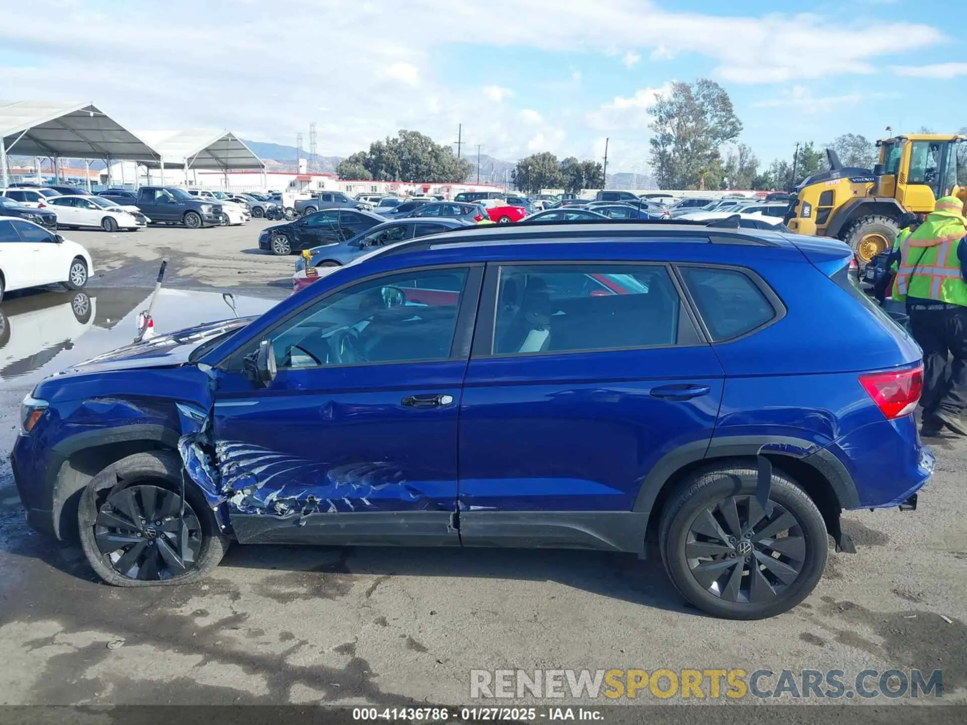 14 Photograph of a damaged car 3VVCX7B24NM026302 VOLKSWAGEN TAOS 2022