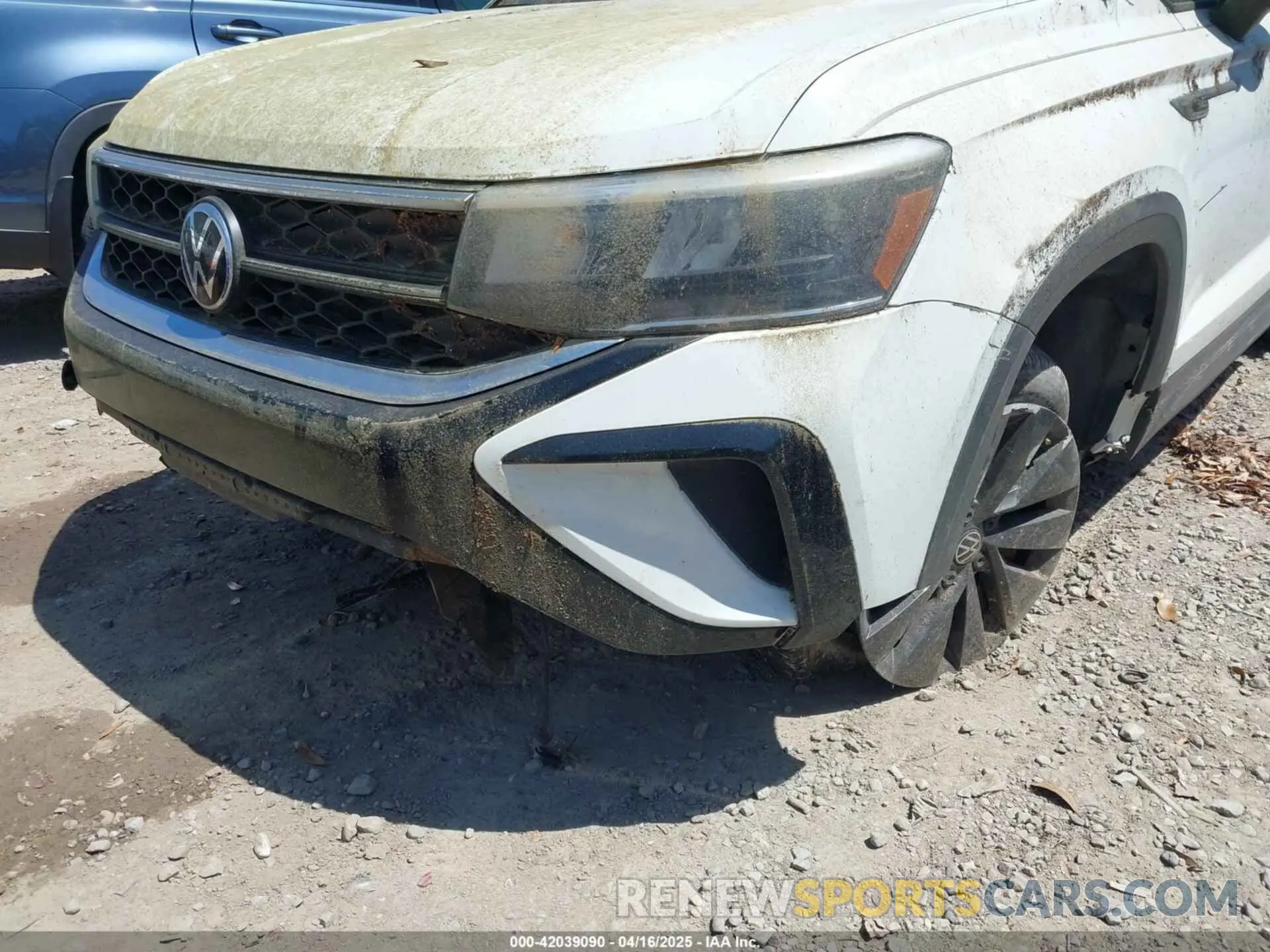 6 Photograph of a damaged car 3VVCX7B26NM008304 VOLKSWAGEN TAOS 2022
