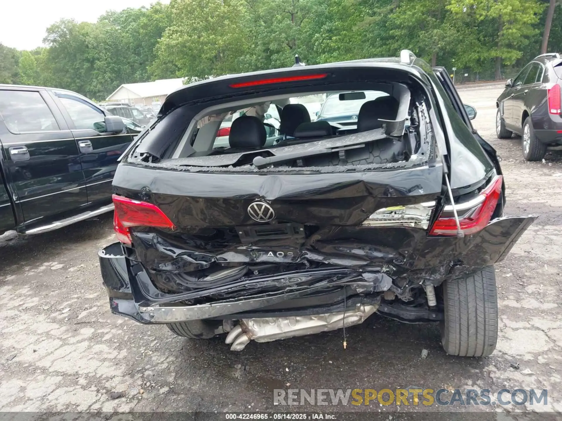 15 Photograph of a damaged car 3VVLX7B23NM082909 VOLKSWAGEN TAOS 2022