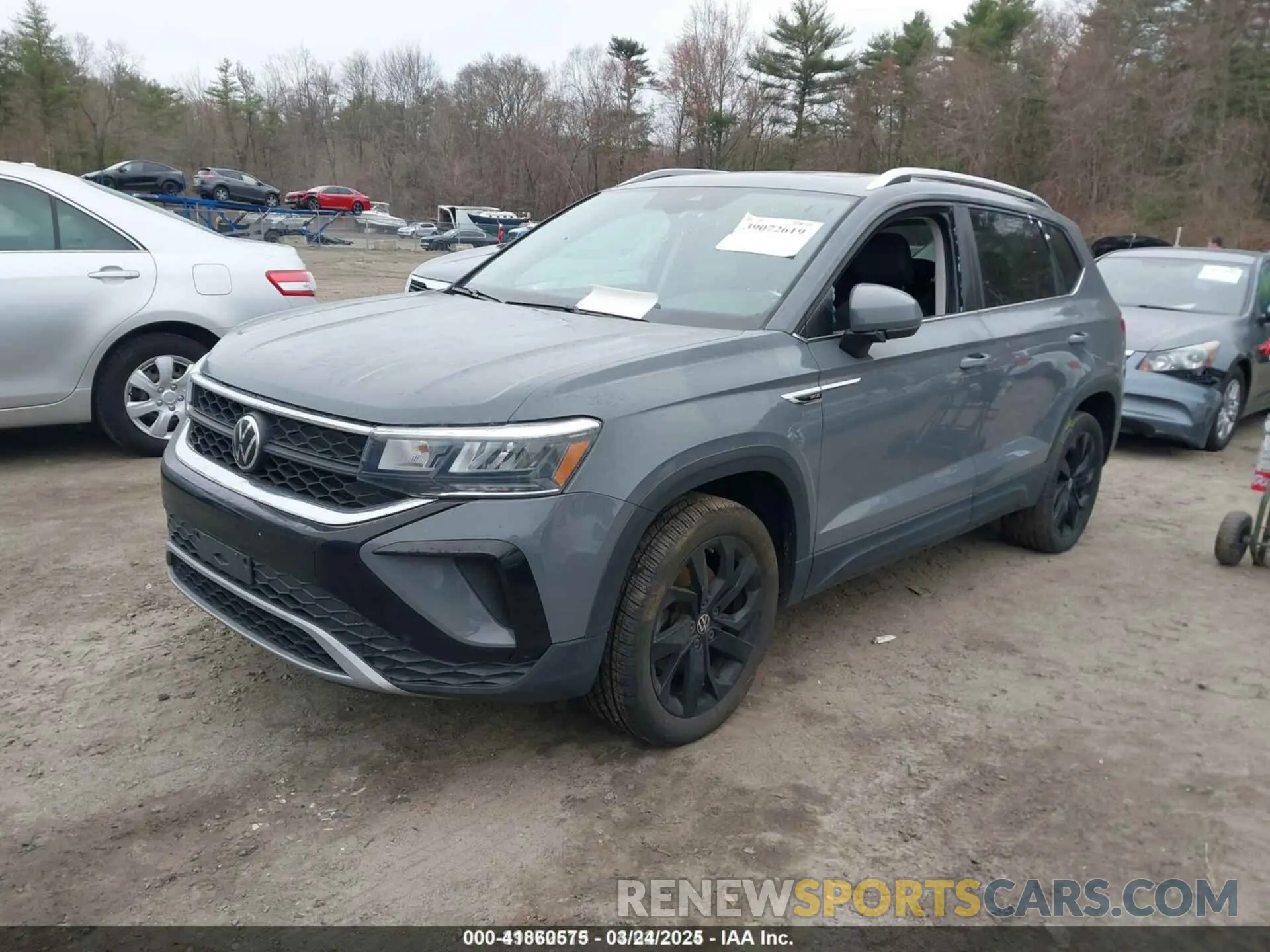 2 Photograph of a damaged car 3VVPX7B27NM009009 VOLKSWAGEN TAOS 2022
