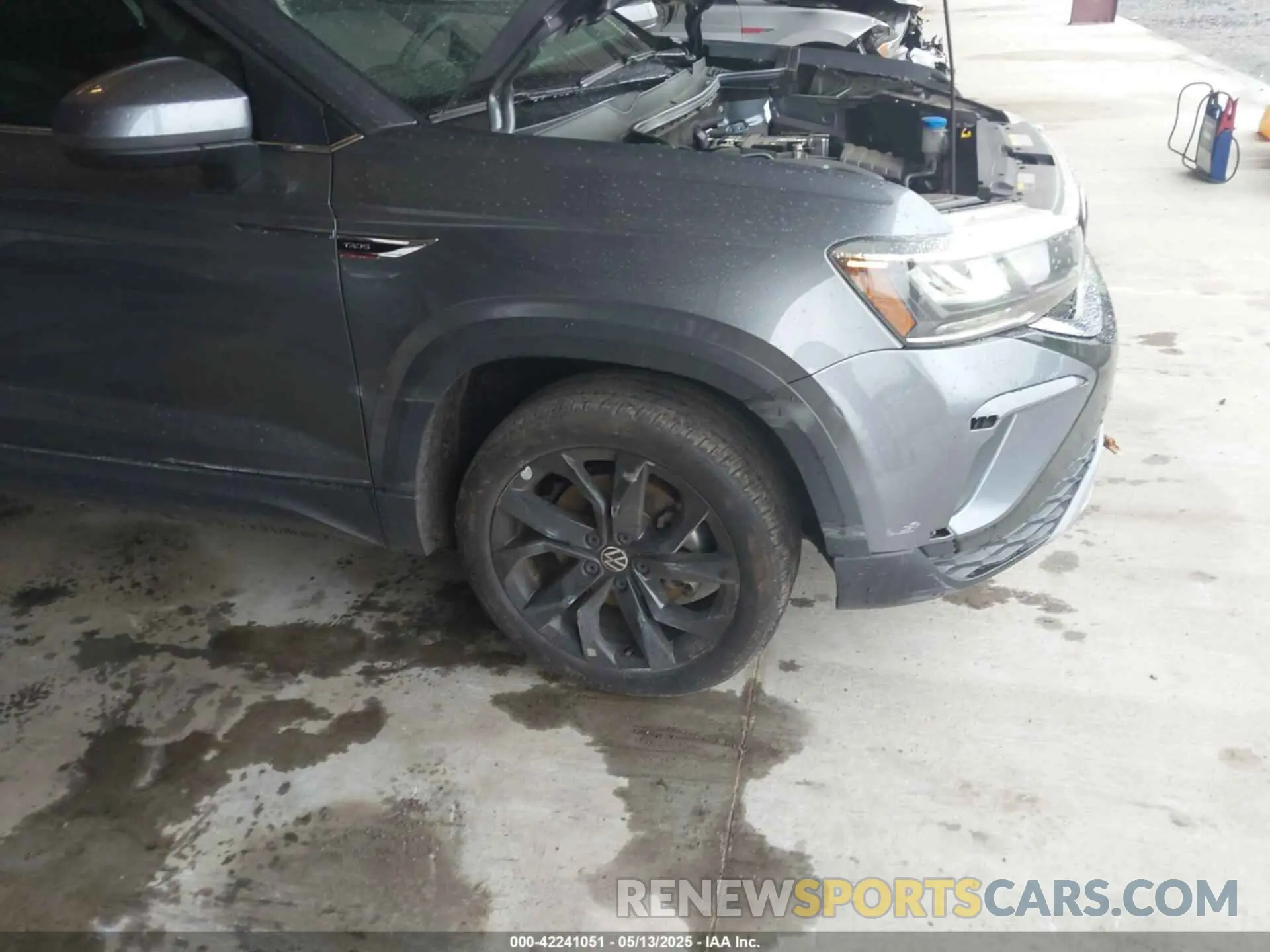 6 Photograph of a damaged car 3VVRX7B24NM092603 VOLKSWAGEN TAOS 2022