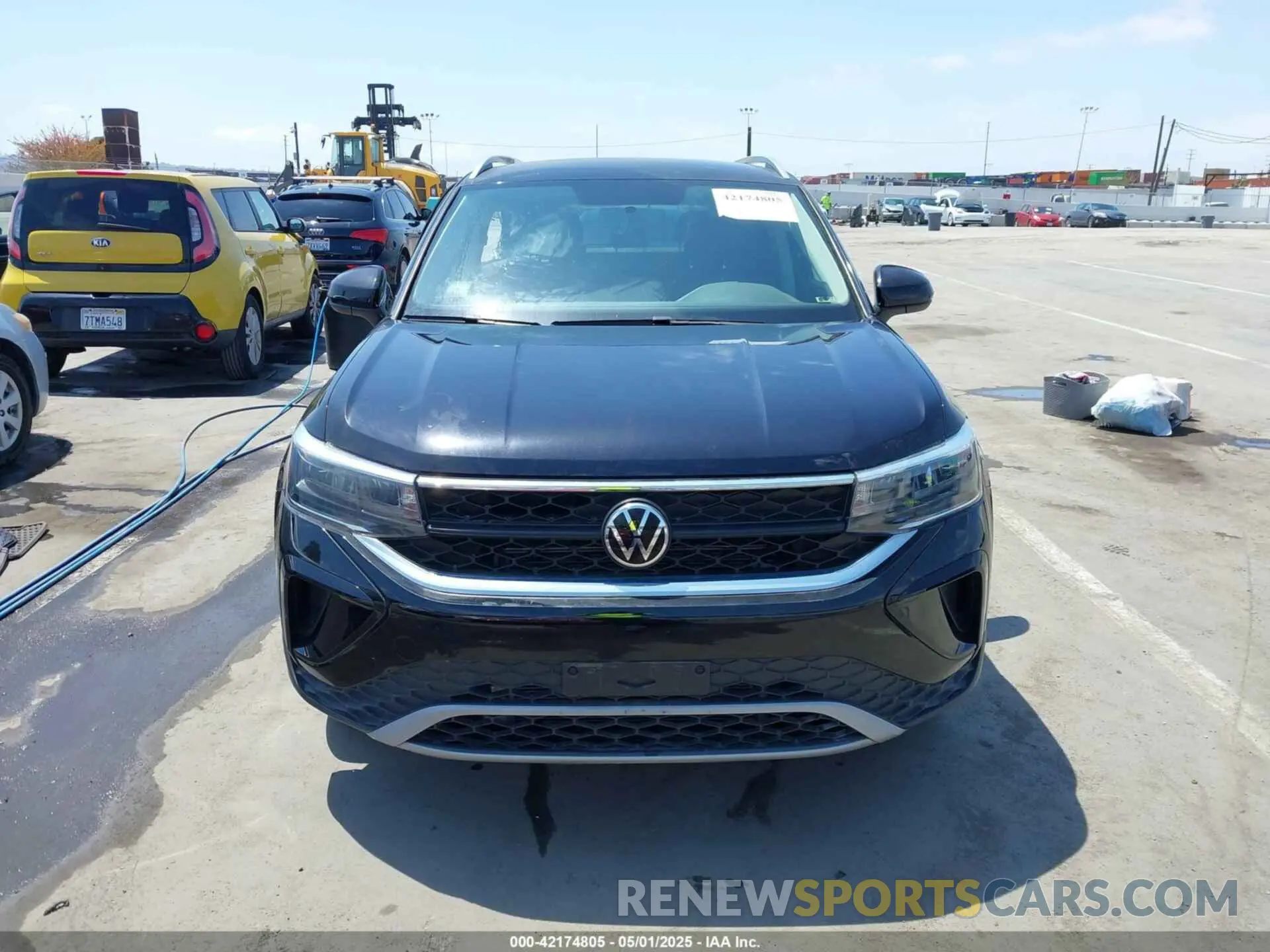 11 Фотография поврежденного автомобиля 3VVRX7B2XNM068564 VOLKSWAGEN TAOS 2022