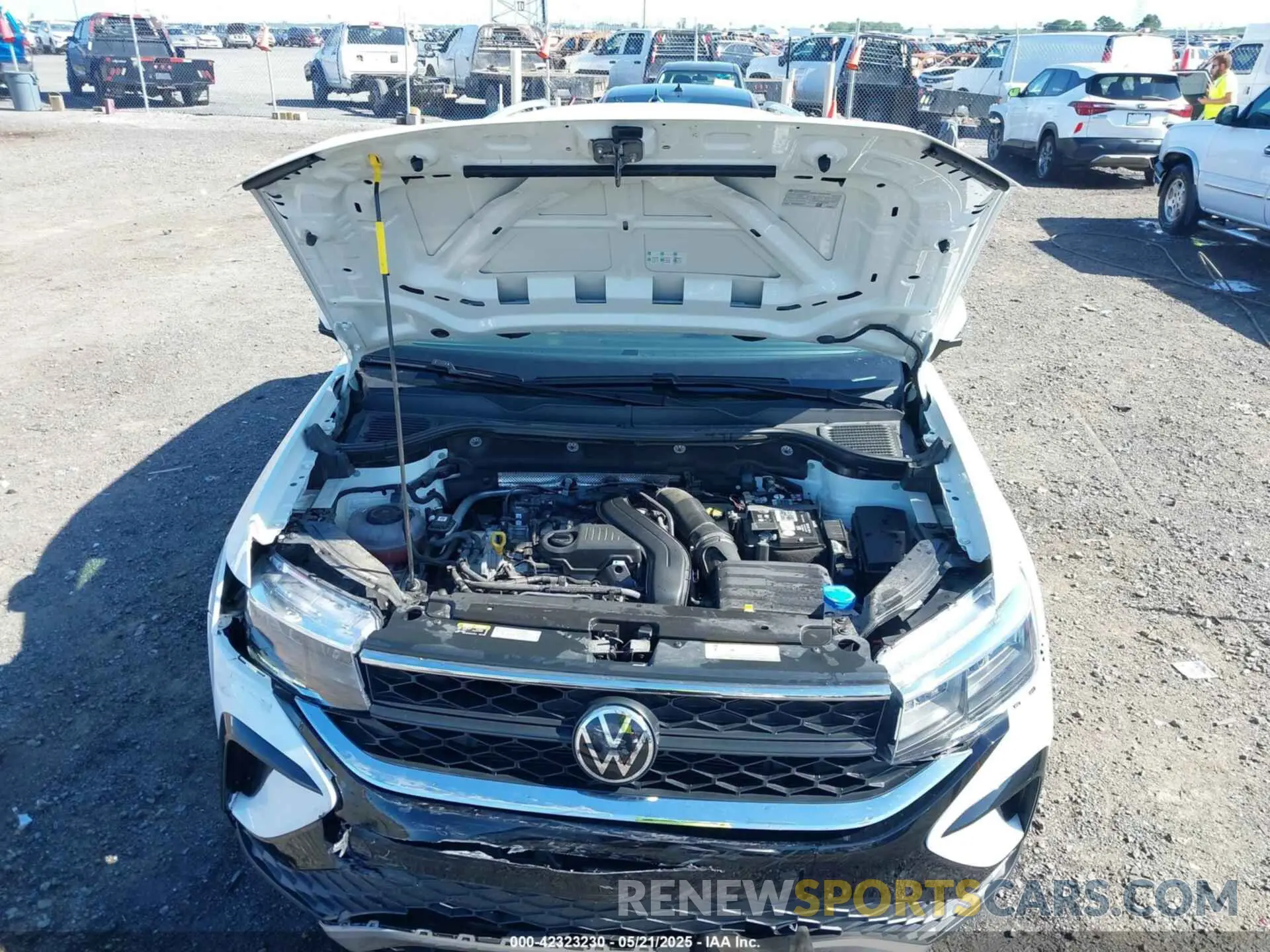 10 Фотография поврежденного автомобиля 3VVRX7B2XNM076678 VOLKSWAGEN TAOS 2022