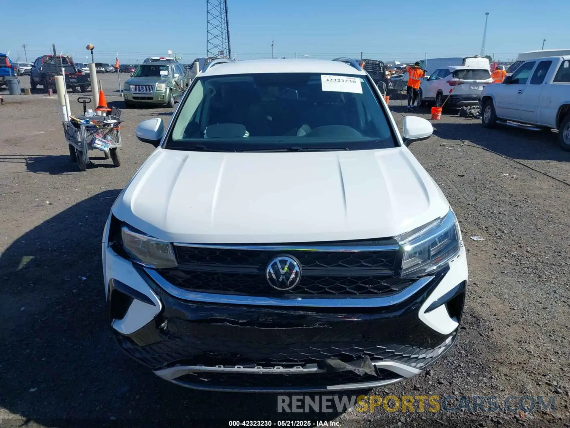 12 Фотография поврежденного автомобиля 3VVRX7B2XNM076678 VOLKSWAGEN TAOS 2022