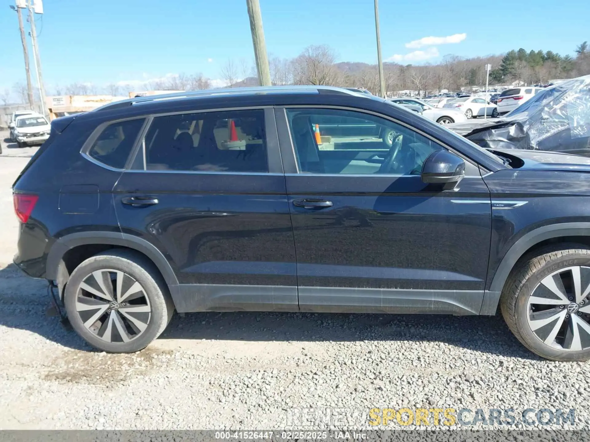 14 Фотография поврежденного автомобиля 3VVTX7B21NM012051 VOLKSWAGEN TAOS 2022