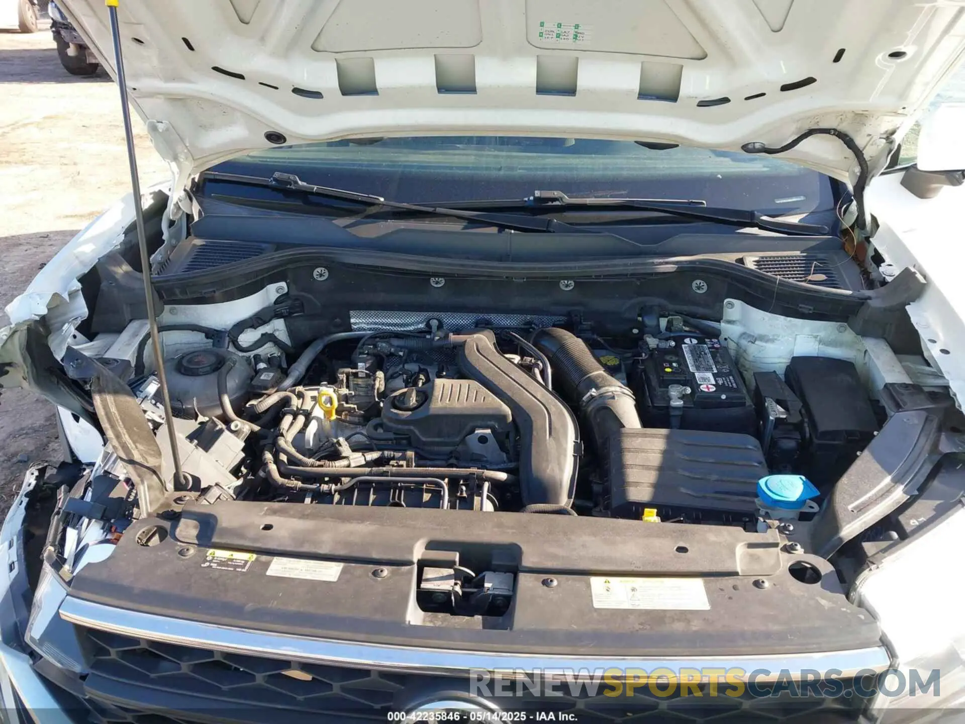 10 Photograph of a damaged car 3VVTX7B23NM007790 VOLKSWAGEN TAOS 2022