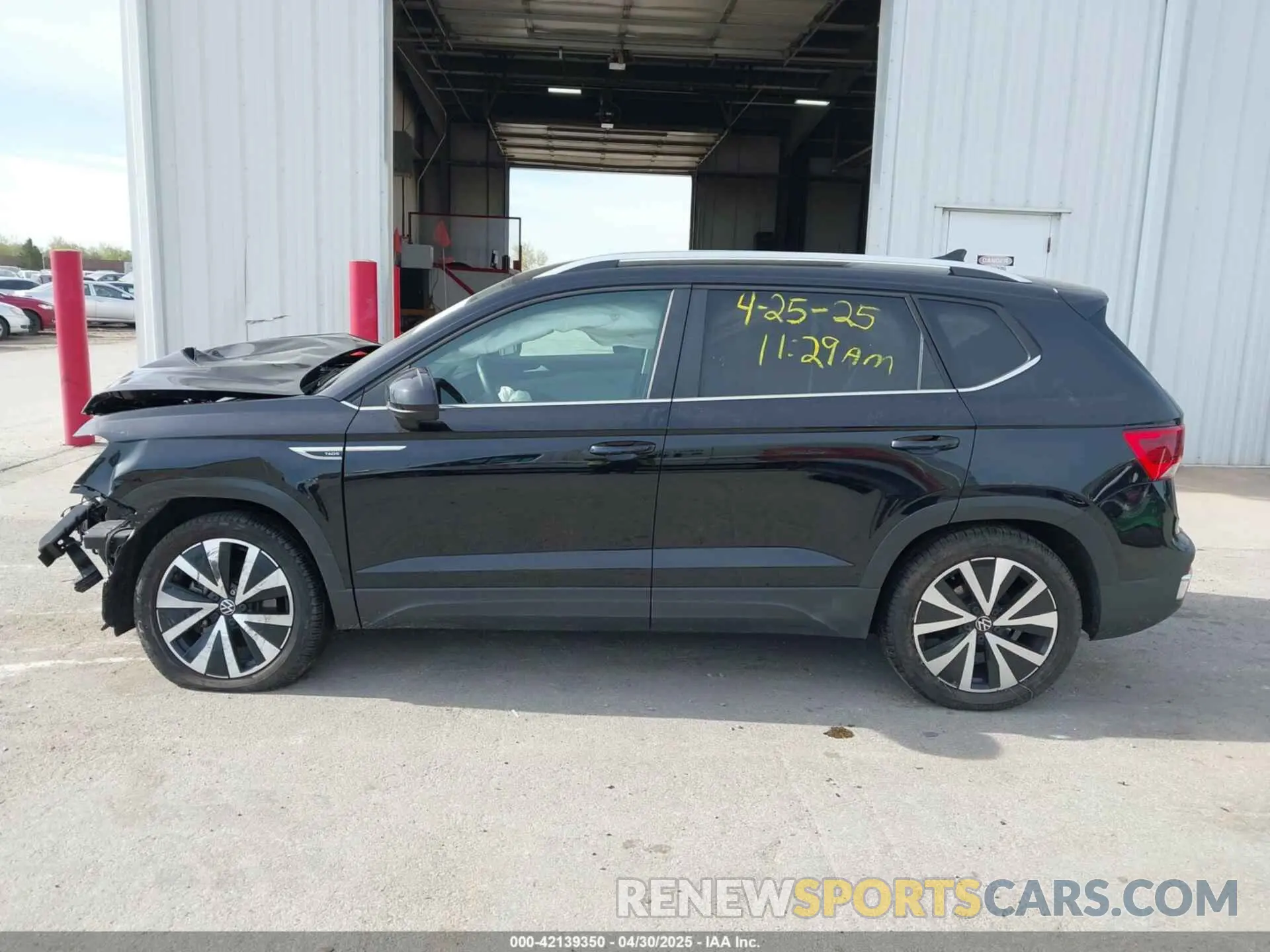 15 Фотография поврежденного автомобиля 3VVWX7B29NM066758 VOLKSWAGEN TAOS 2022