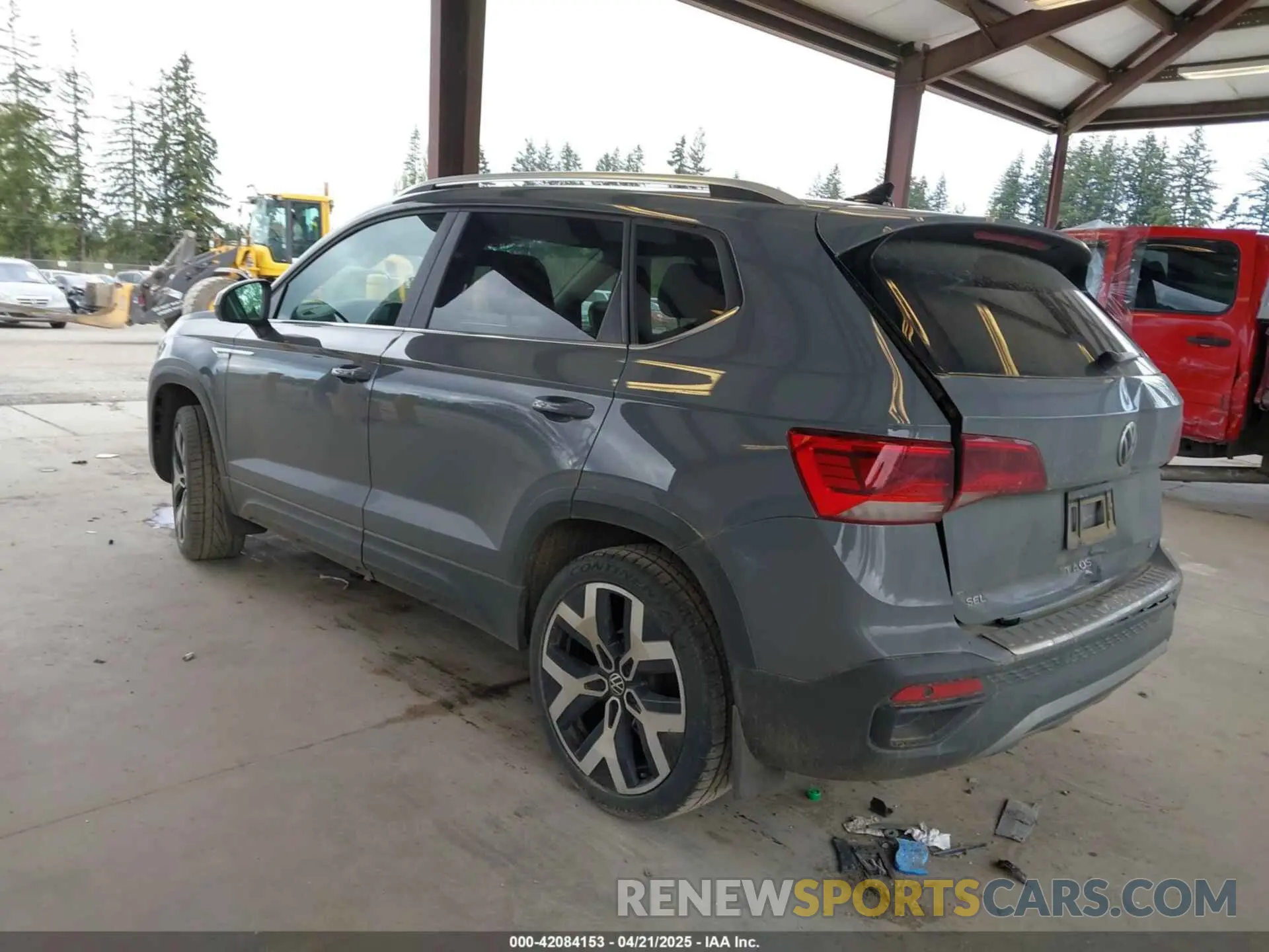 3 Photograph of a damaged car 3VV2X7B25PM337834 VOLKSWAGEN TAOS 2023