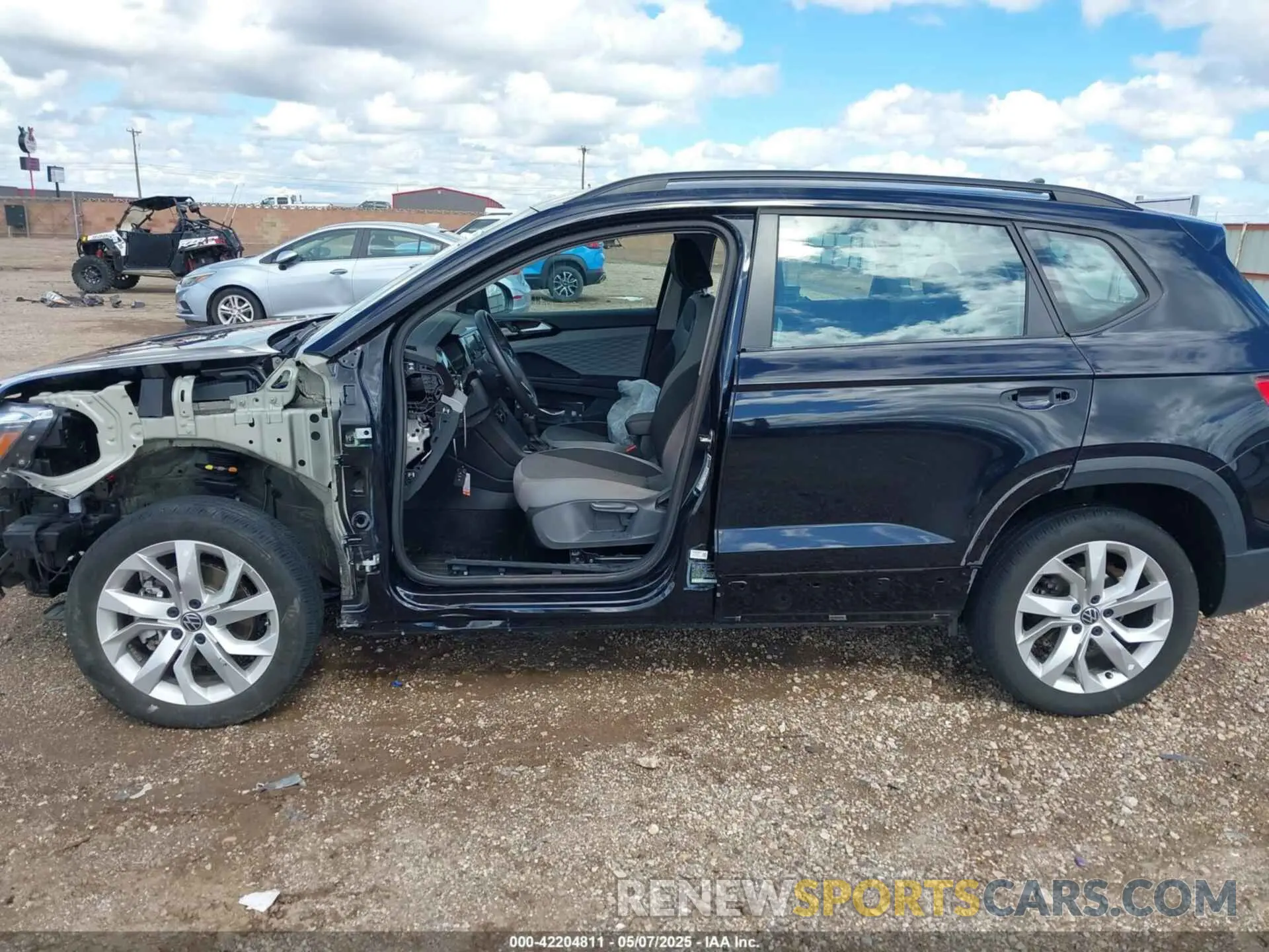 15 Photograph of a damaged car 3VVAX7B23PM309459 VOLKSWAGEN TAOS 2023