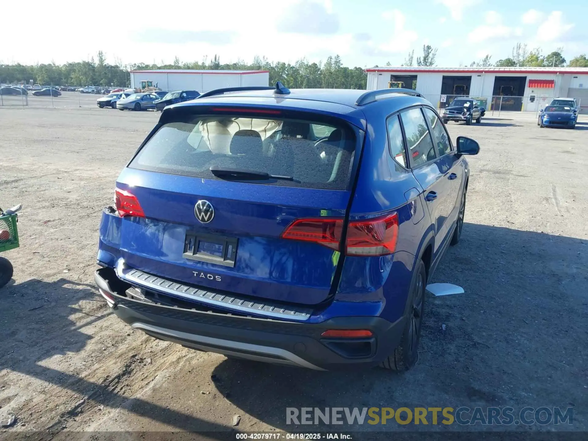 12 Photograph of a damaged car 3VVCX7B29PM362983 VOLKSWAGEN TAOS 2023