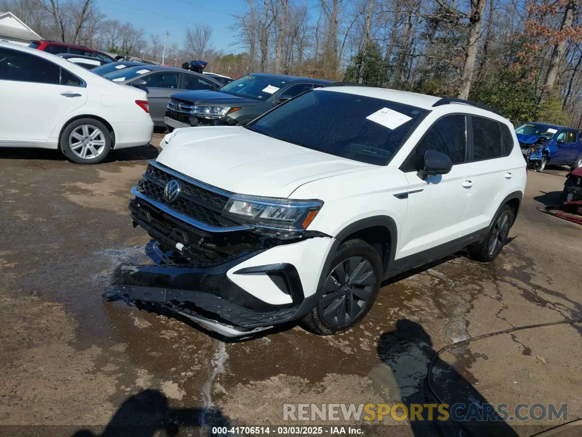 2 Photograph of a damaged car 3VVDX7B23PM342524 VOLKSWAGEN TAOS 2023